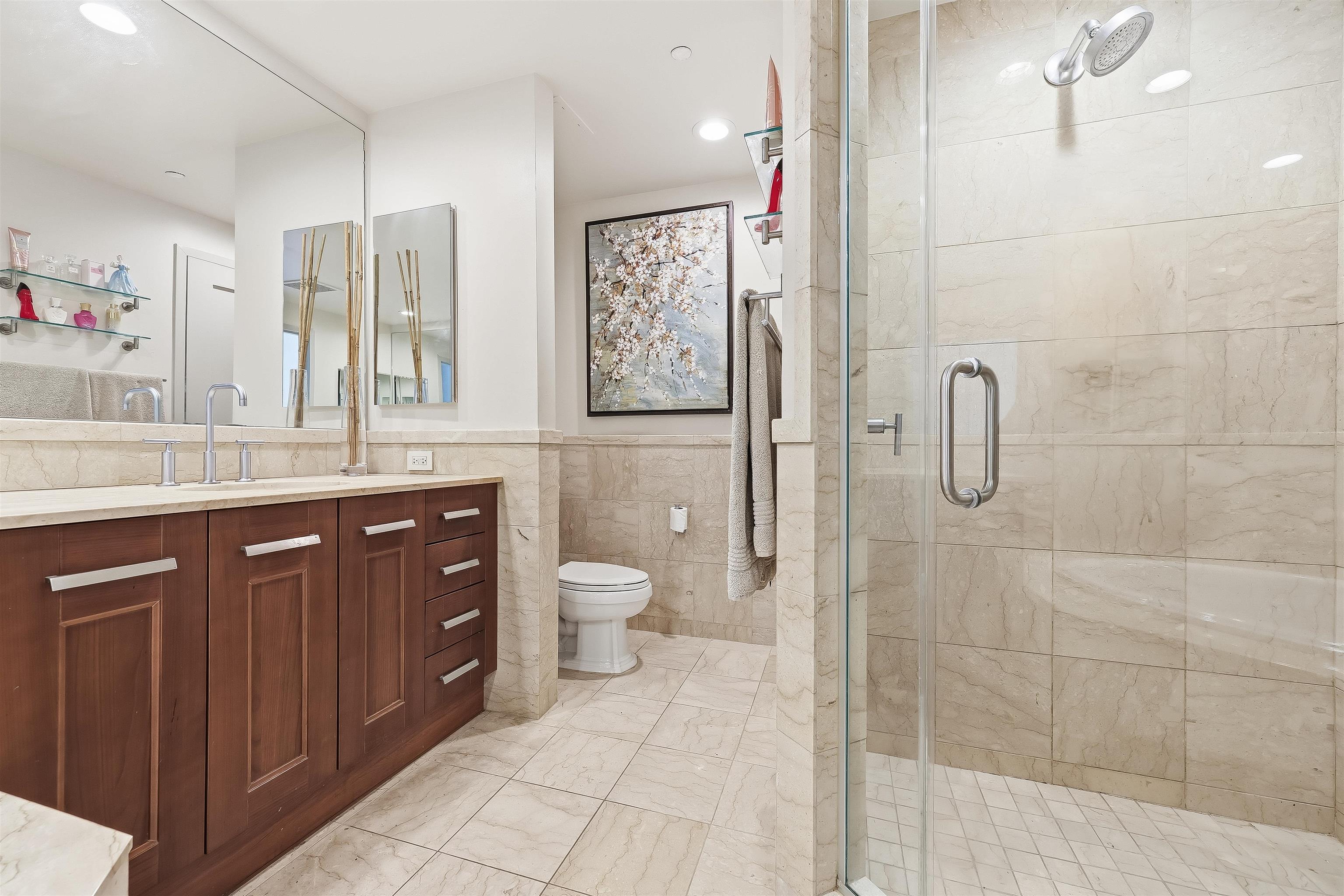 8100 RIVER RD Unit: 401