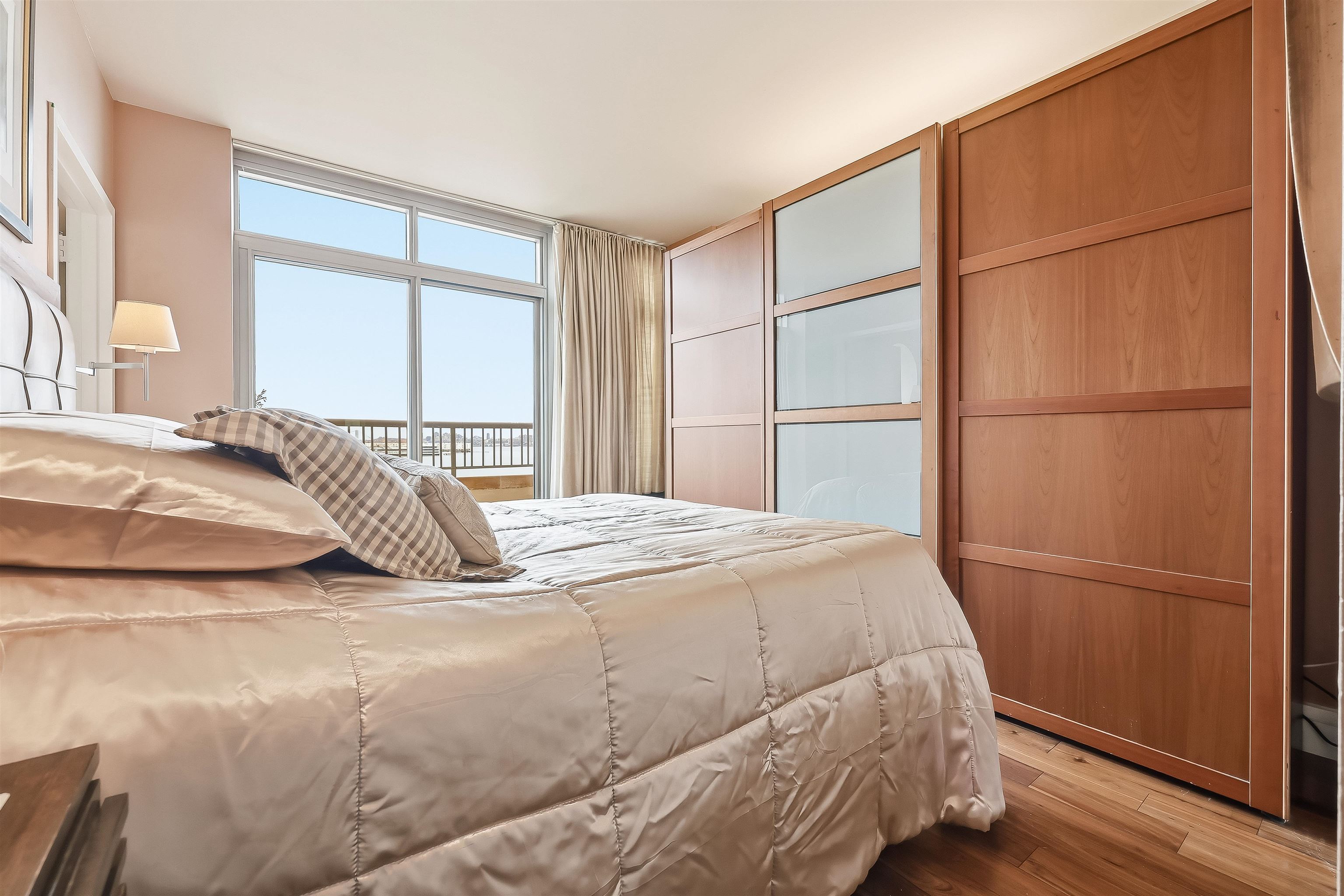 8100 RIVER RD Unit: 401