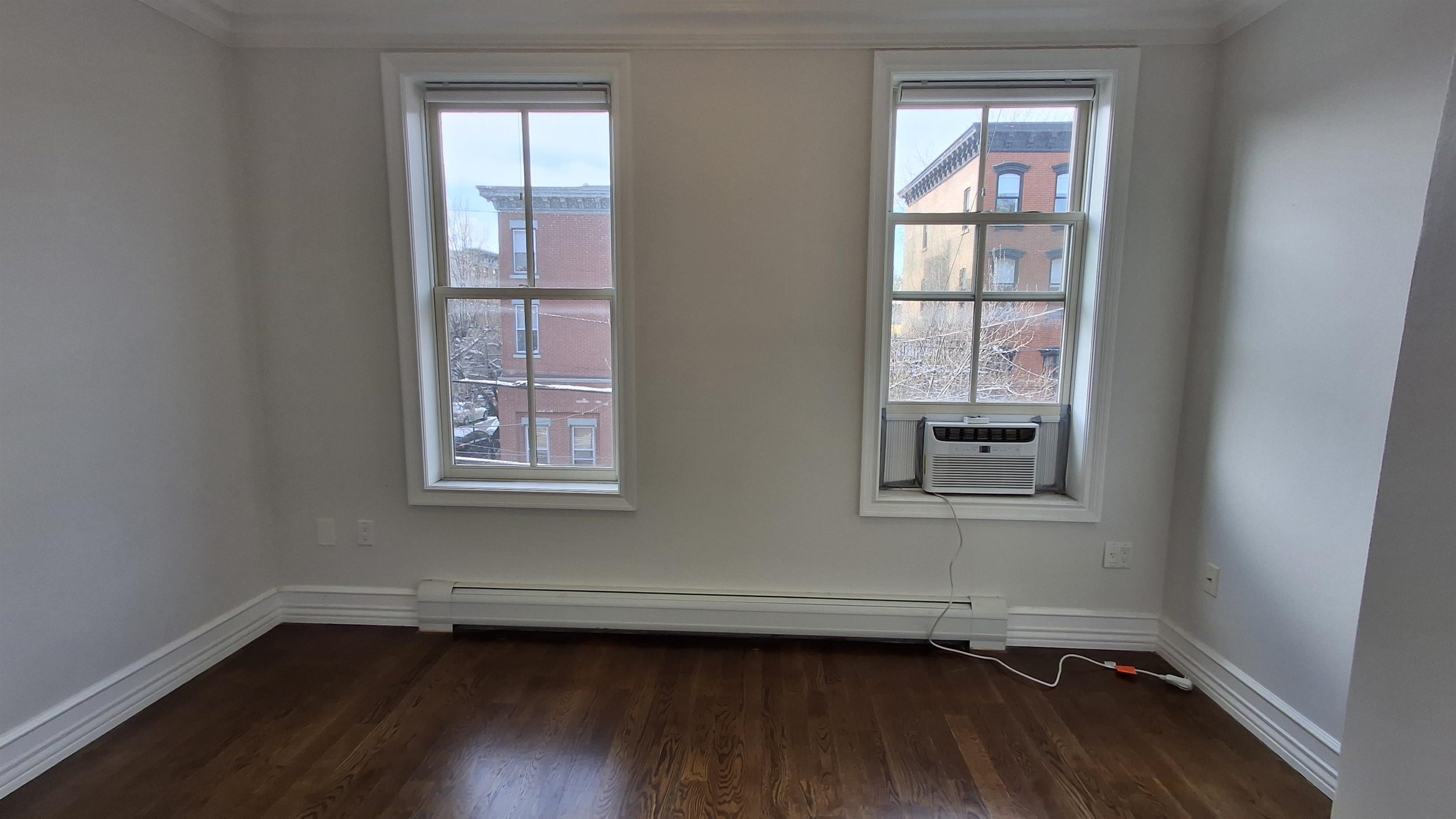 603 BLOOMFIELD ST Unit: 3