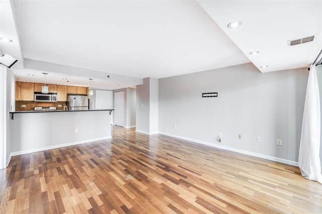 700 1ST ST Unit: 3K