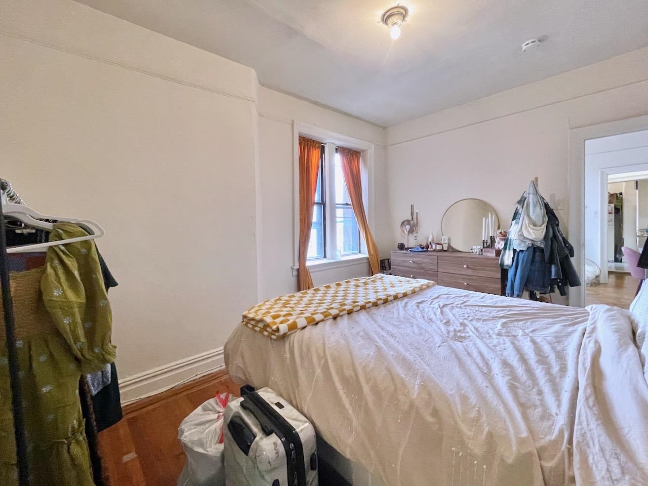 334 OGDEN AVE Unit: 43