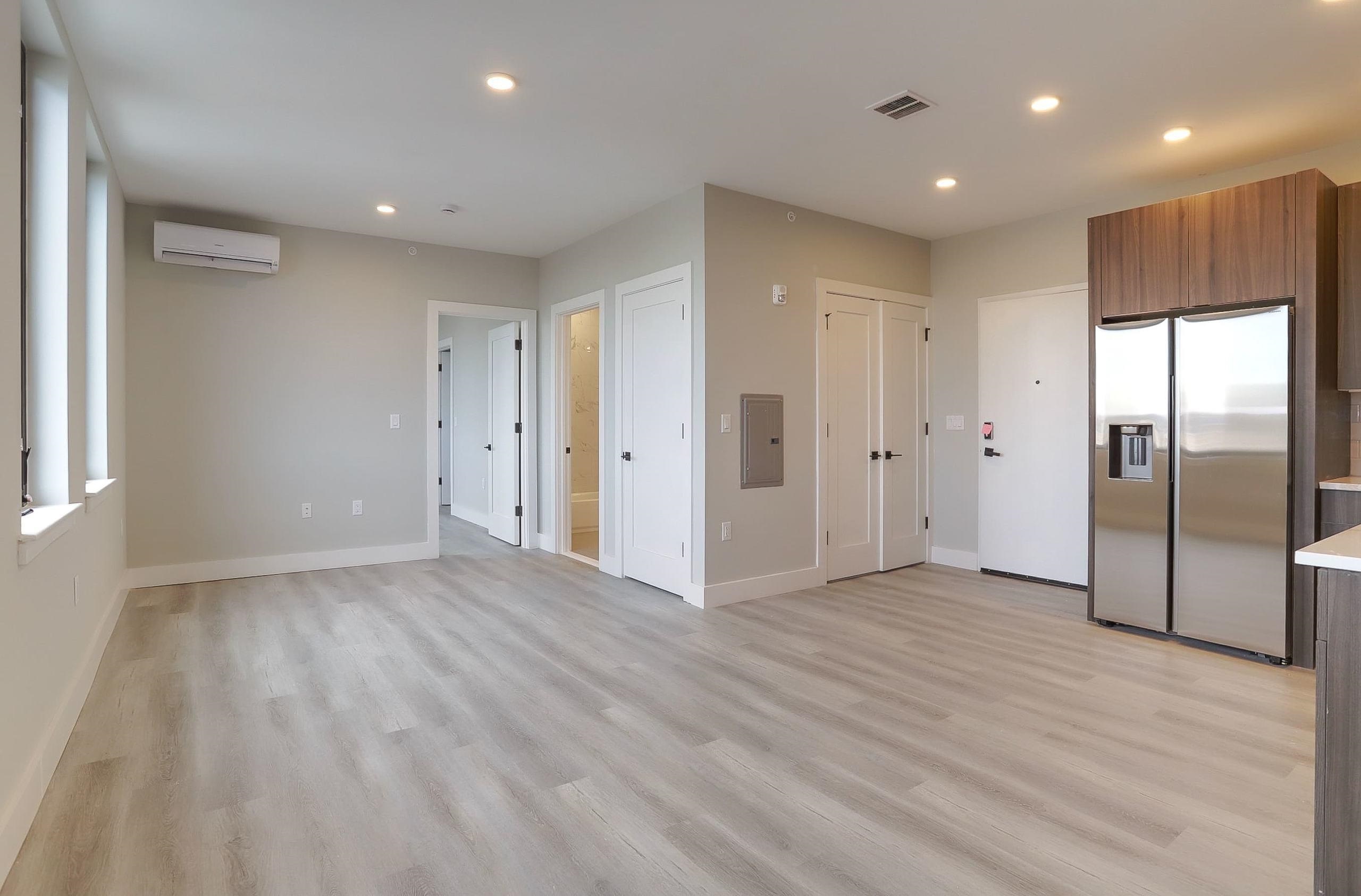 3516 JOHN F KENNEDY BLVD Unit: 202