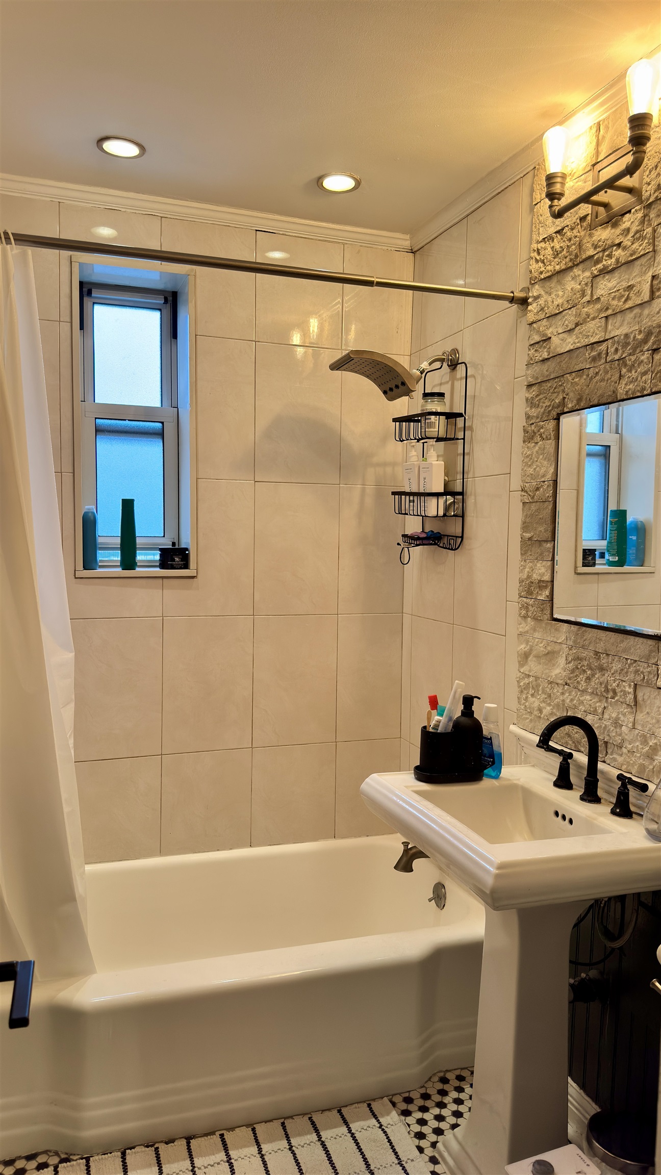 8550 BLVD EAST Unit: 1D