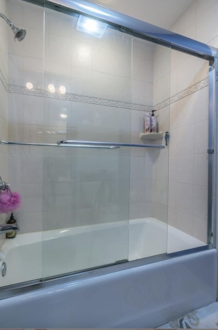 920 JEFFERSON ST Unit: 205