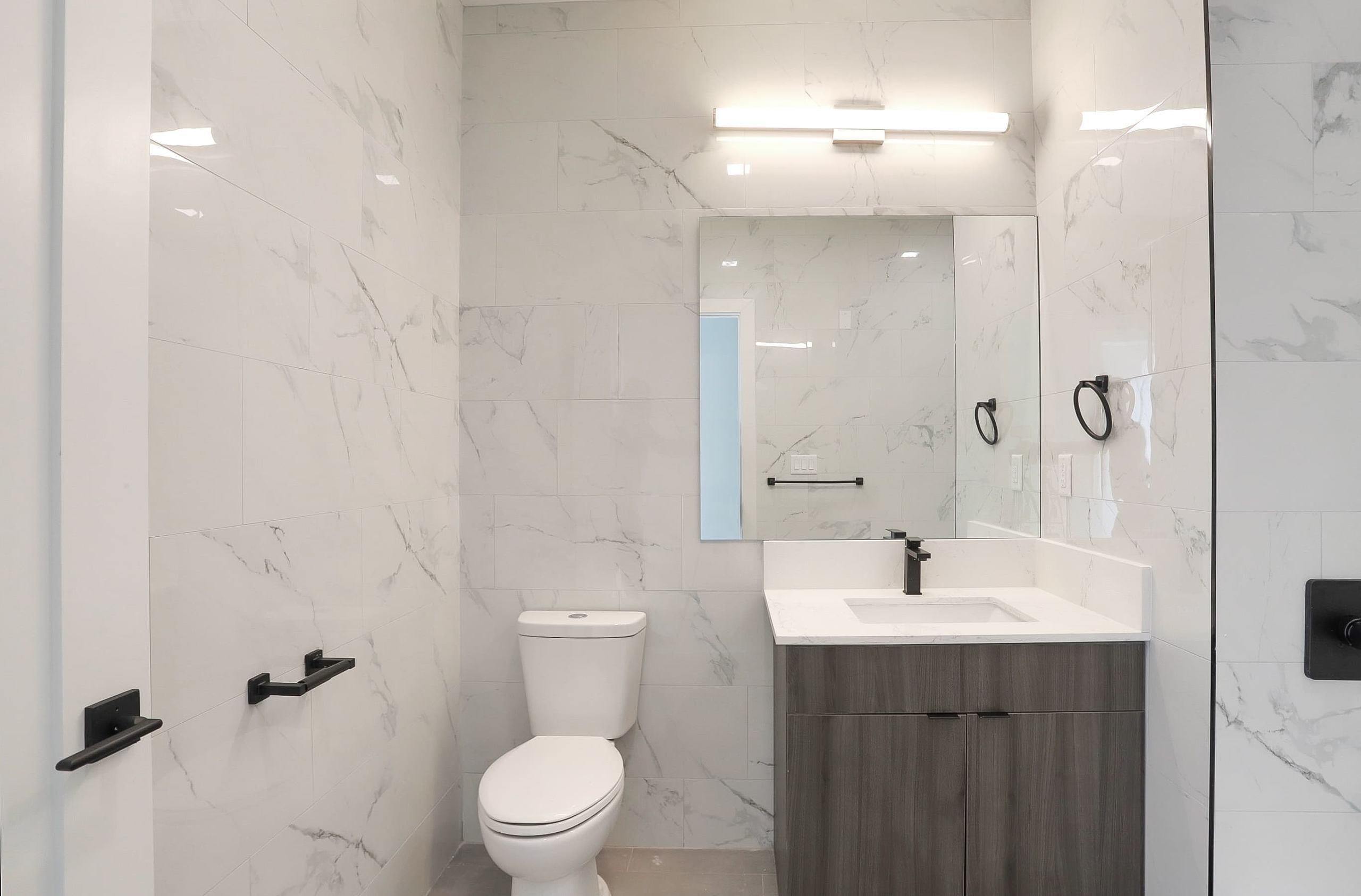 3516 JOHN F KENNEDY BLVD Unit: 405