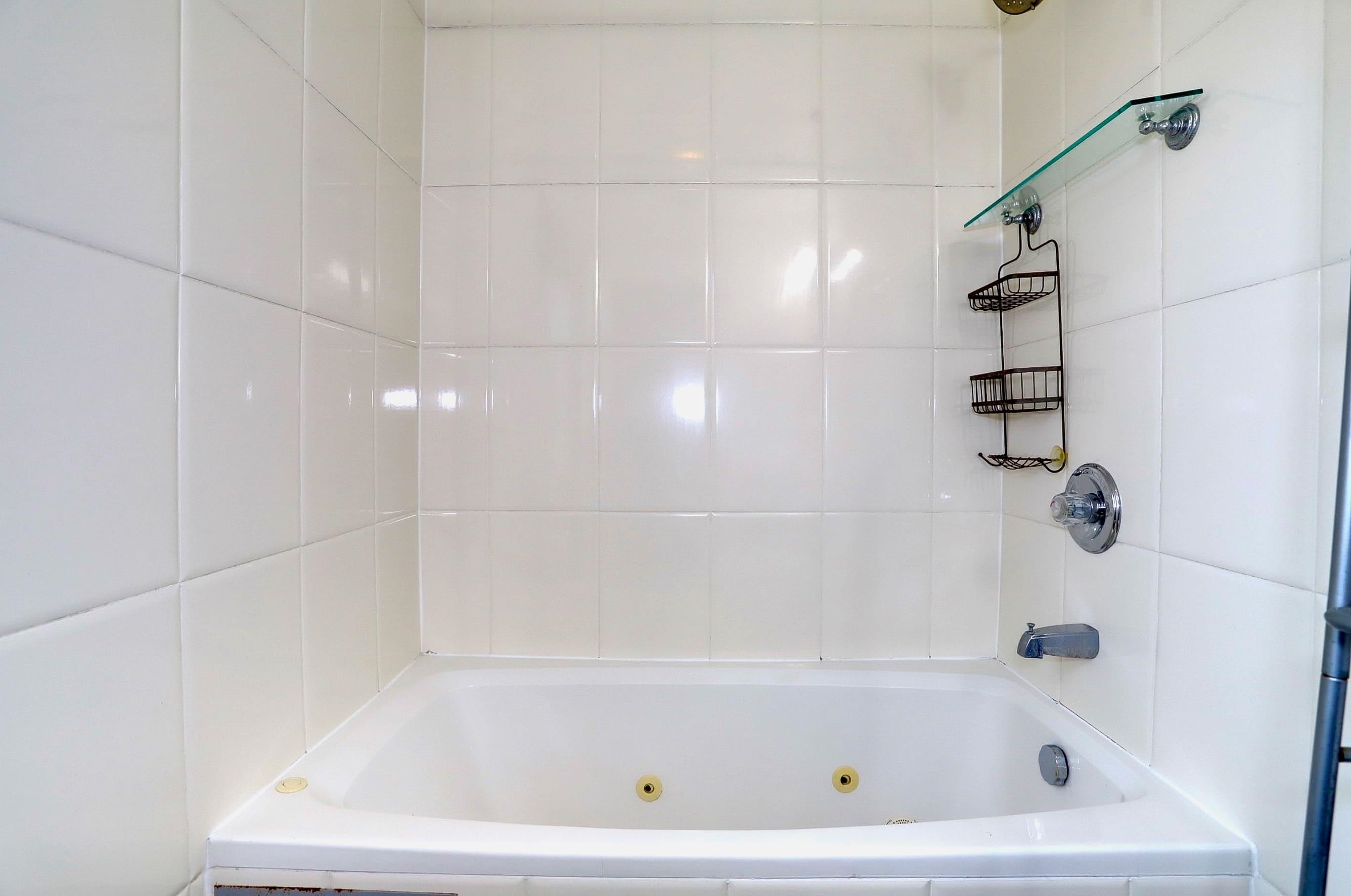 135 38TH ST Unit: 509