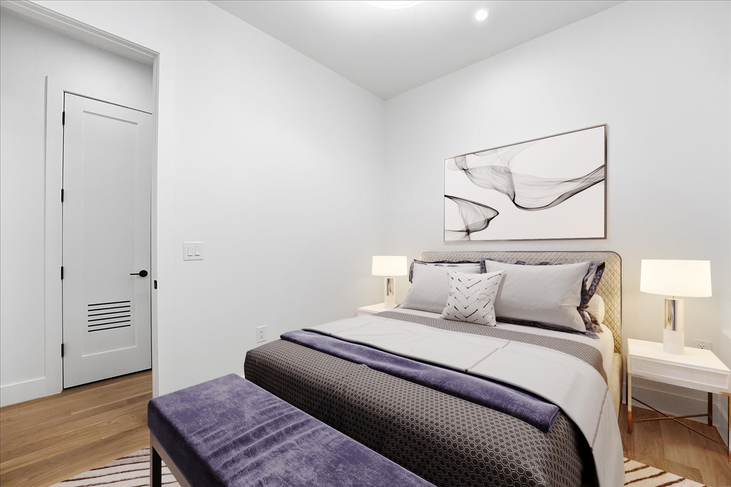 105 LAIDLAW AVE Unit: 1