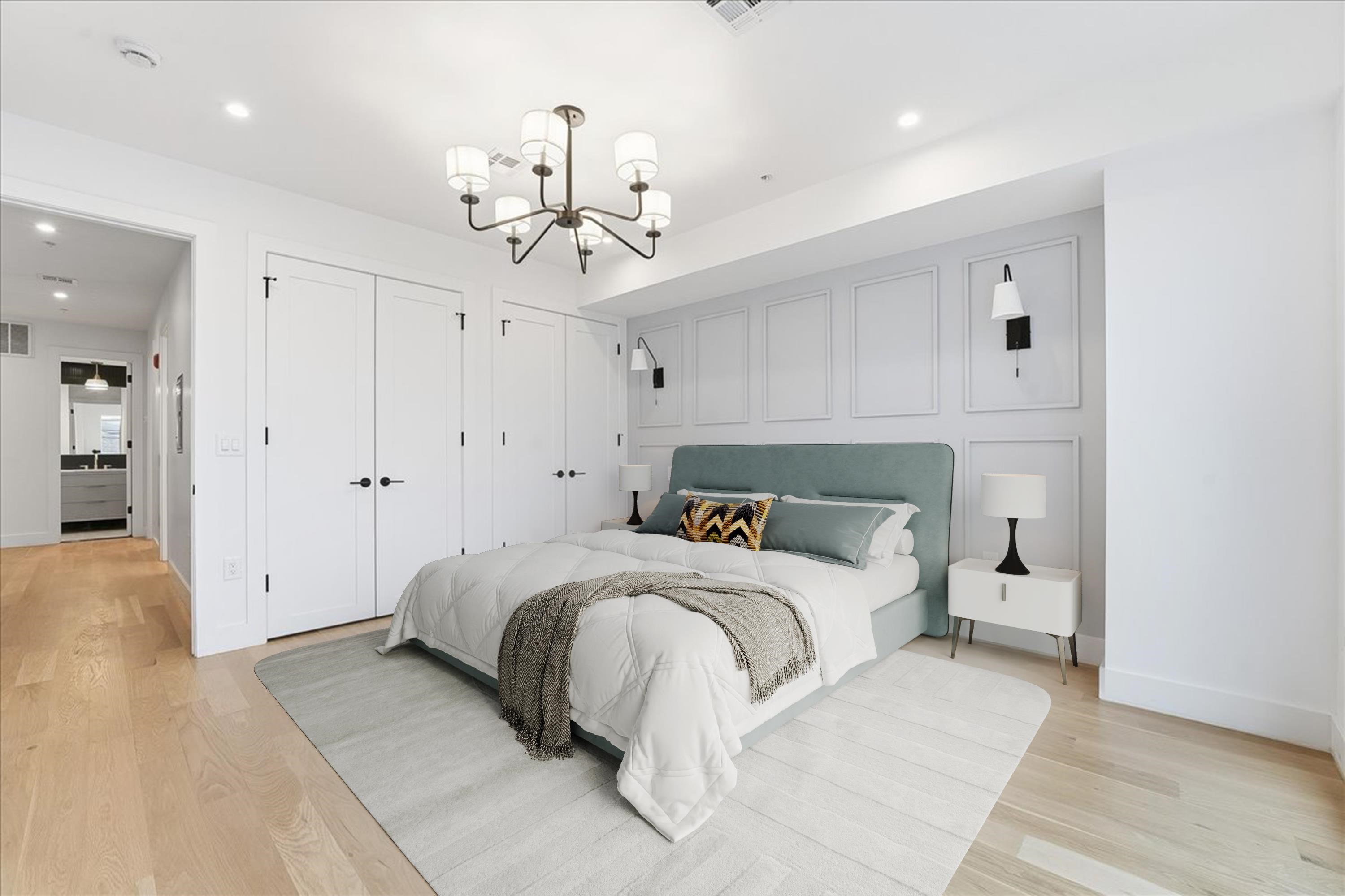 105 LAIDLAW AVE Unit: 2