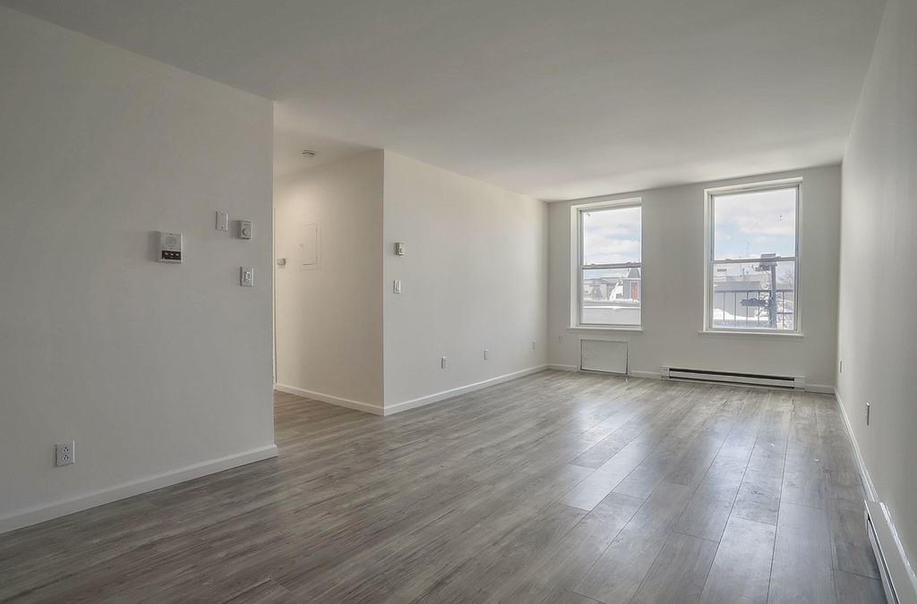 502 CENTRAL AVE Unit: D1