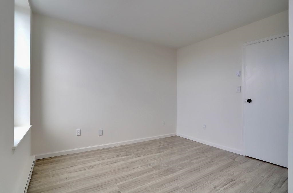 502 CENTRAL AVE Unit: D1