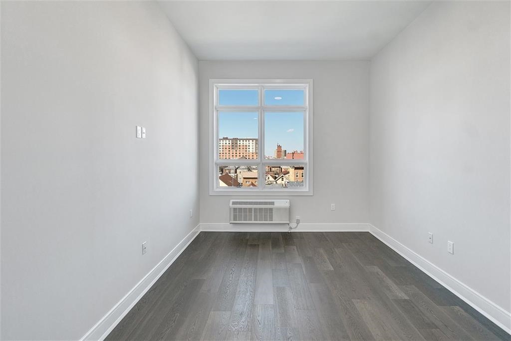 119 PETER ST Unit: 406