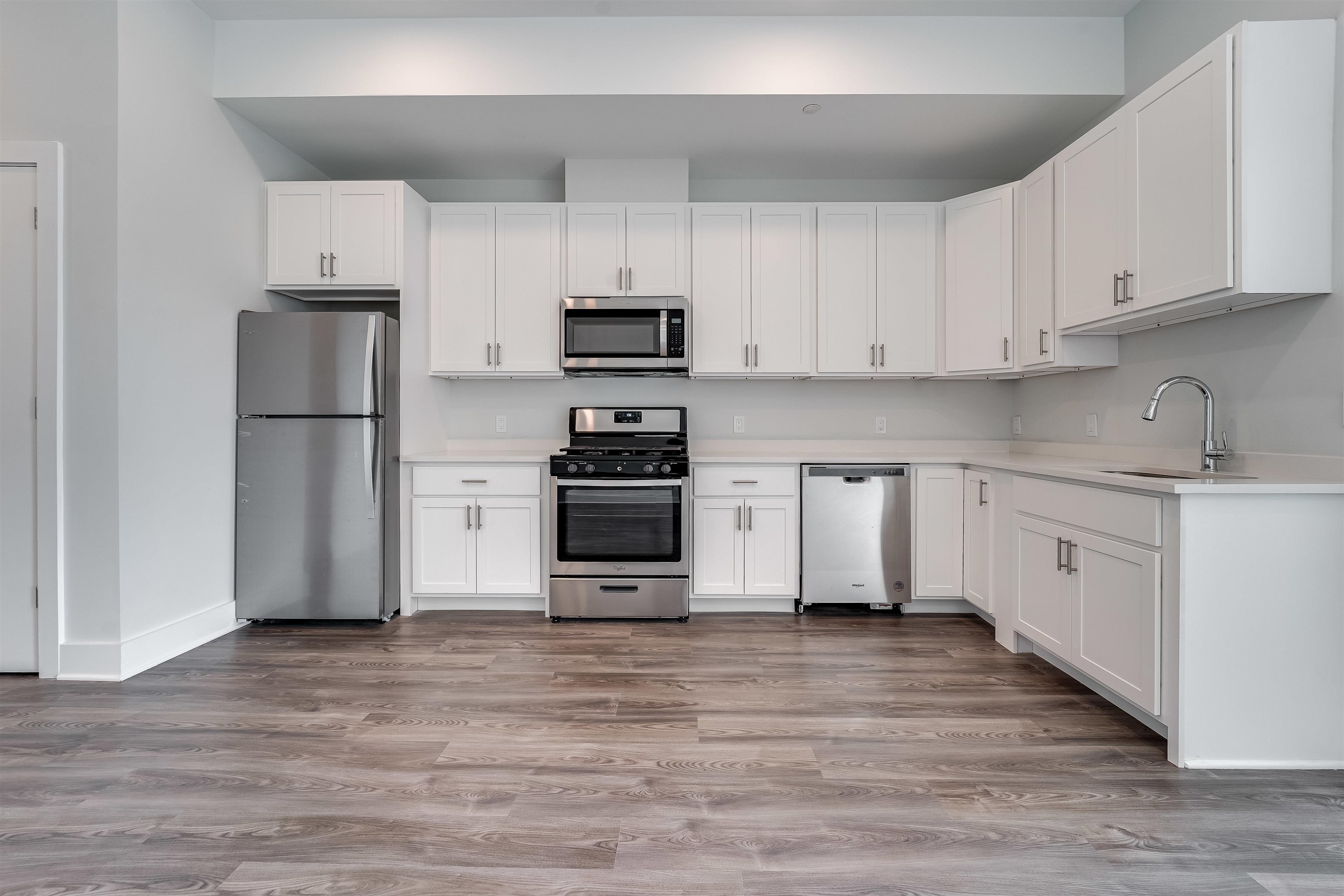 660 GRAND ST Unit: 311