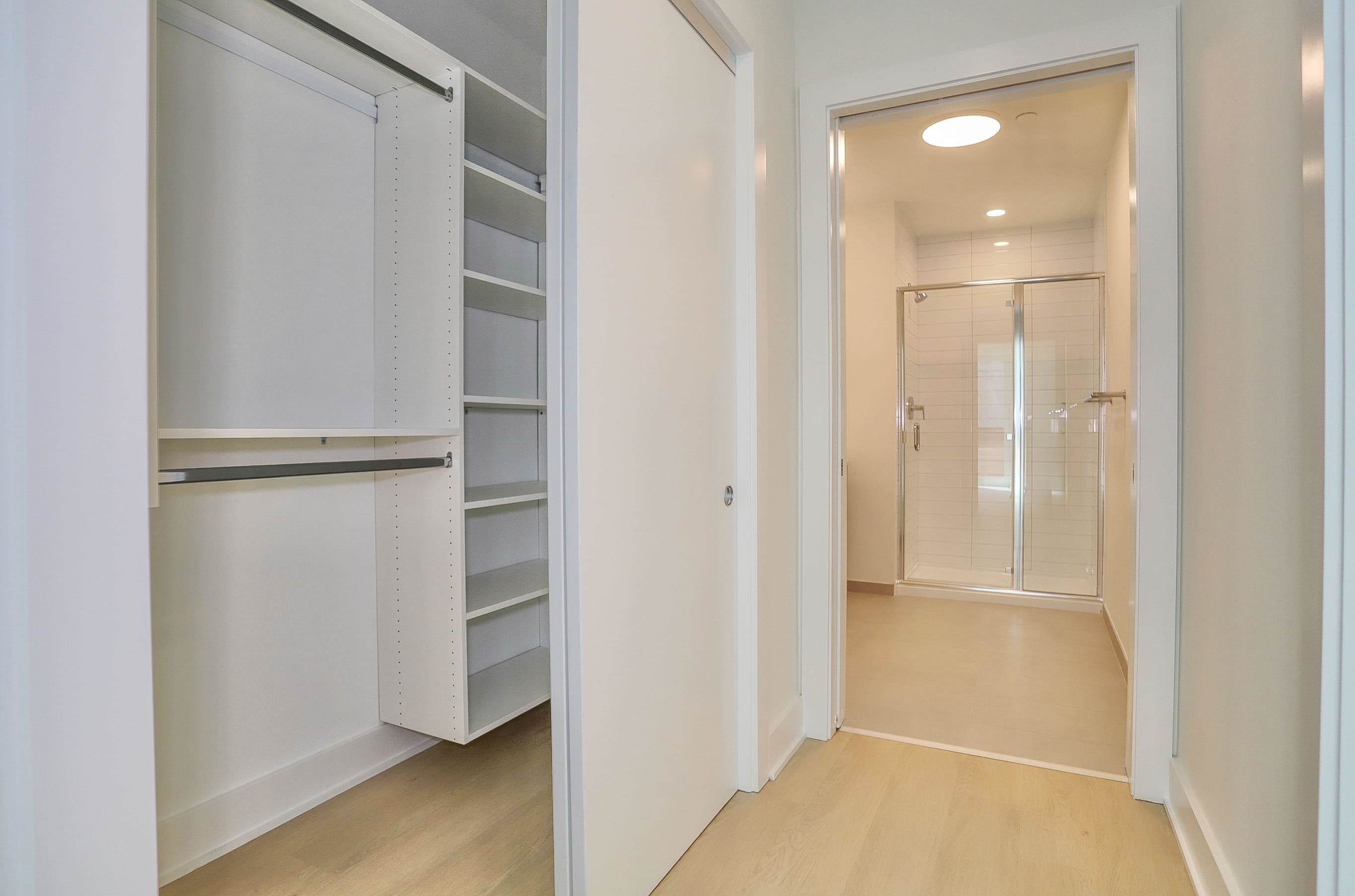 303 MADISON ST Unit: 306