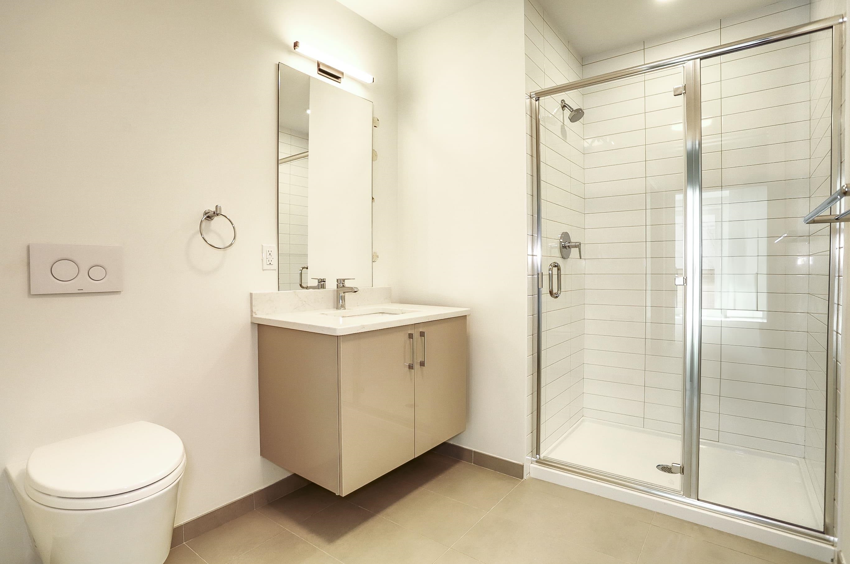 303 MADISON ST Unit: 306