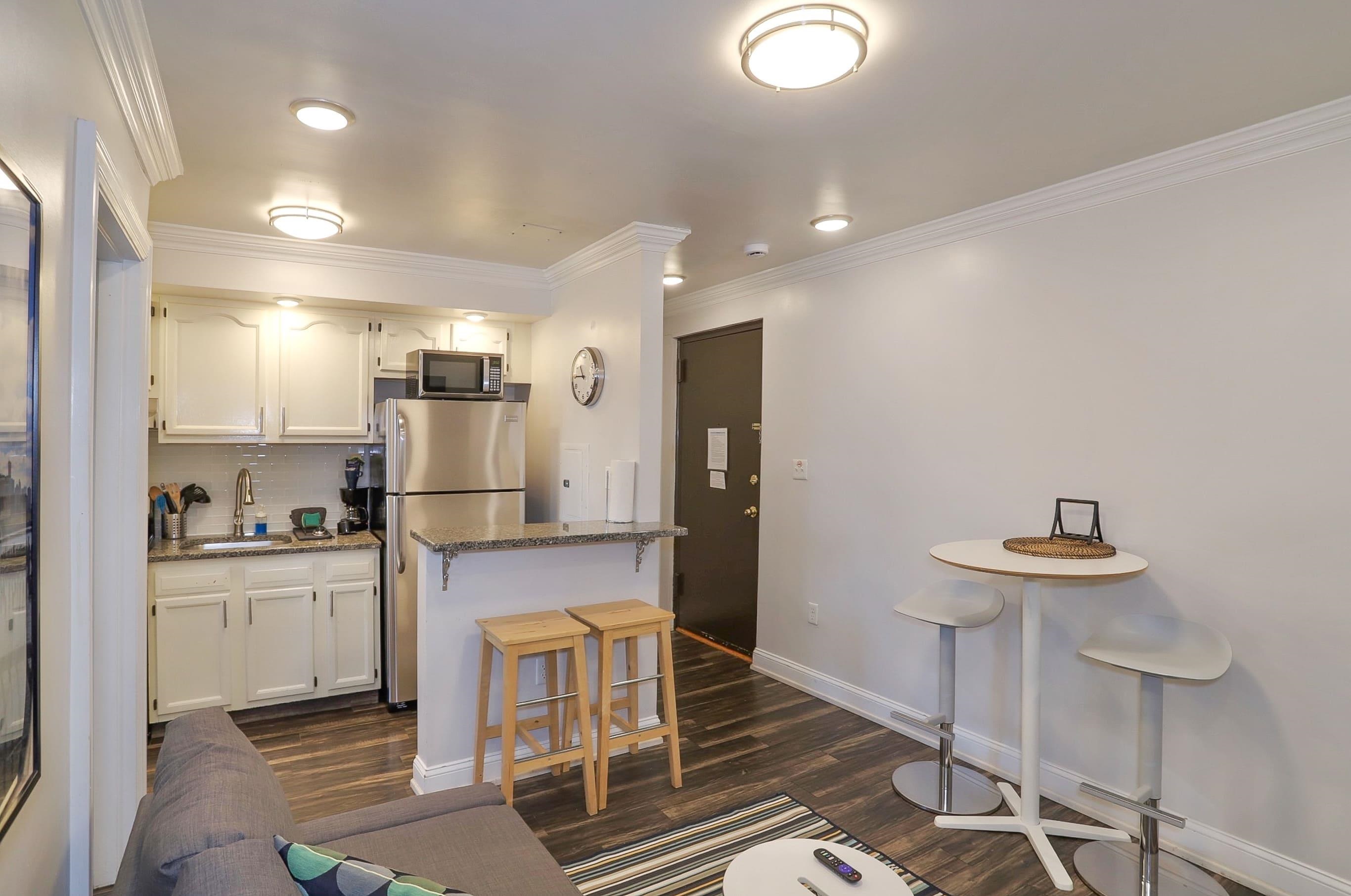 1817 JOHN F KENNEDY BLVD Unit: 5C