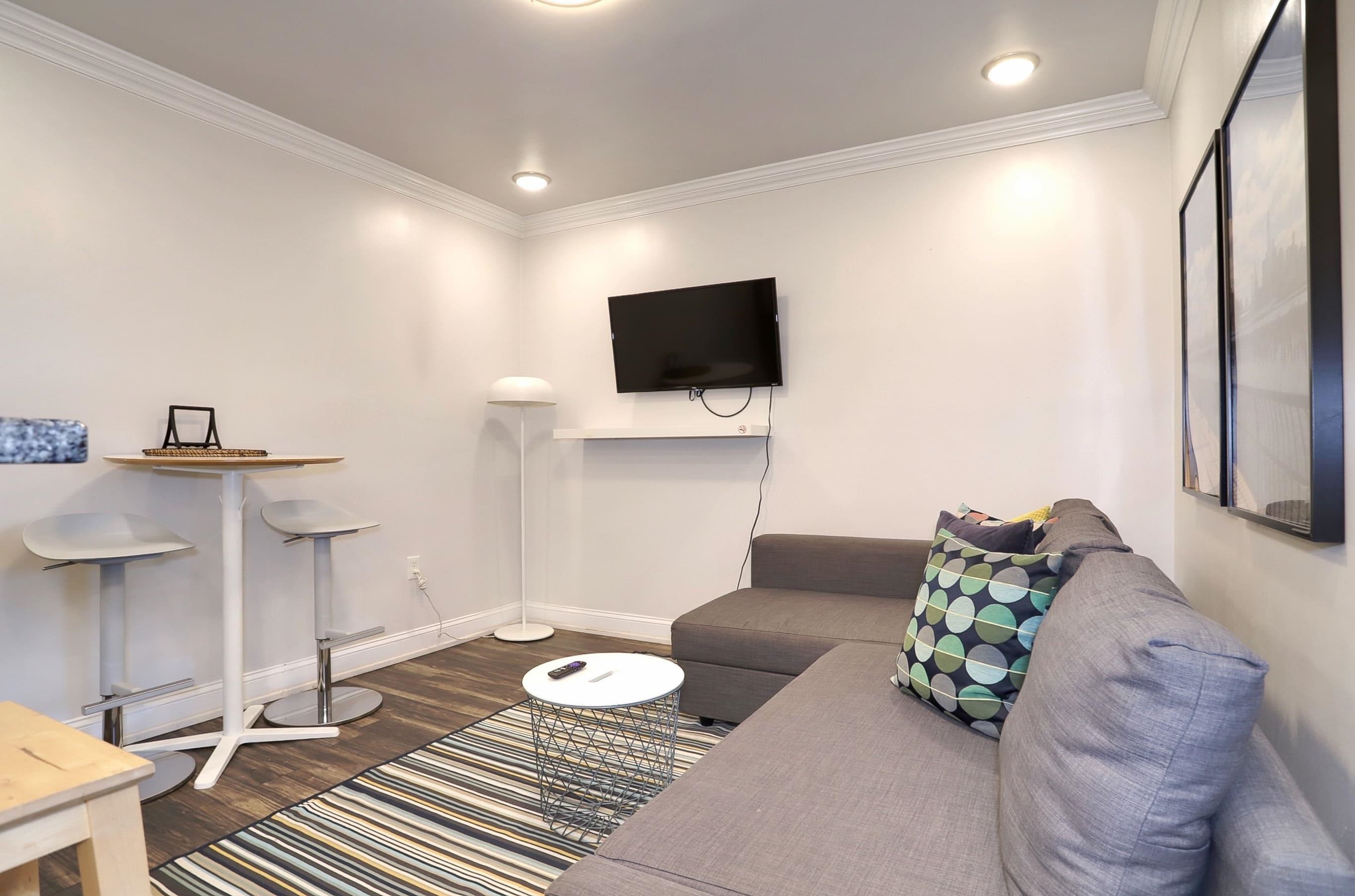 1817 JOHN F KENNEDY BLVD Unit: 5C