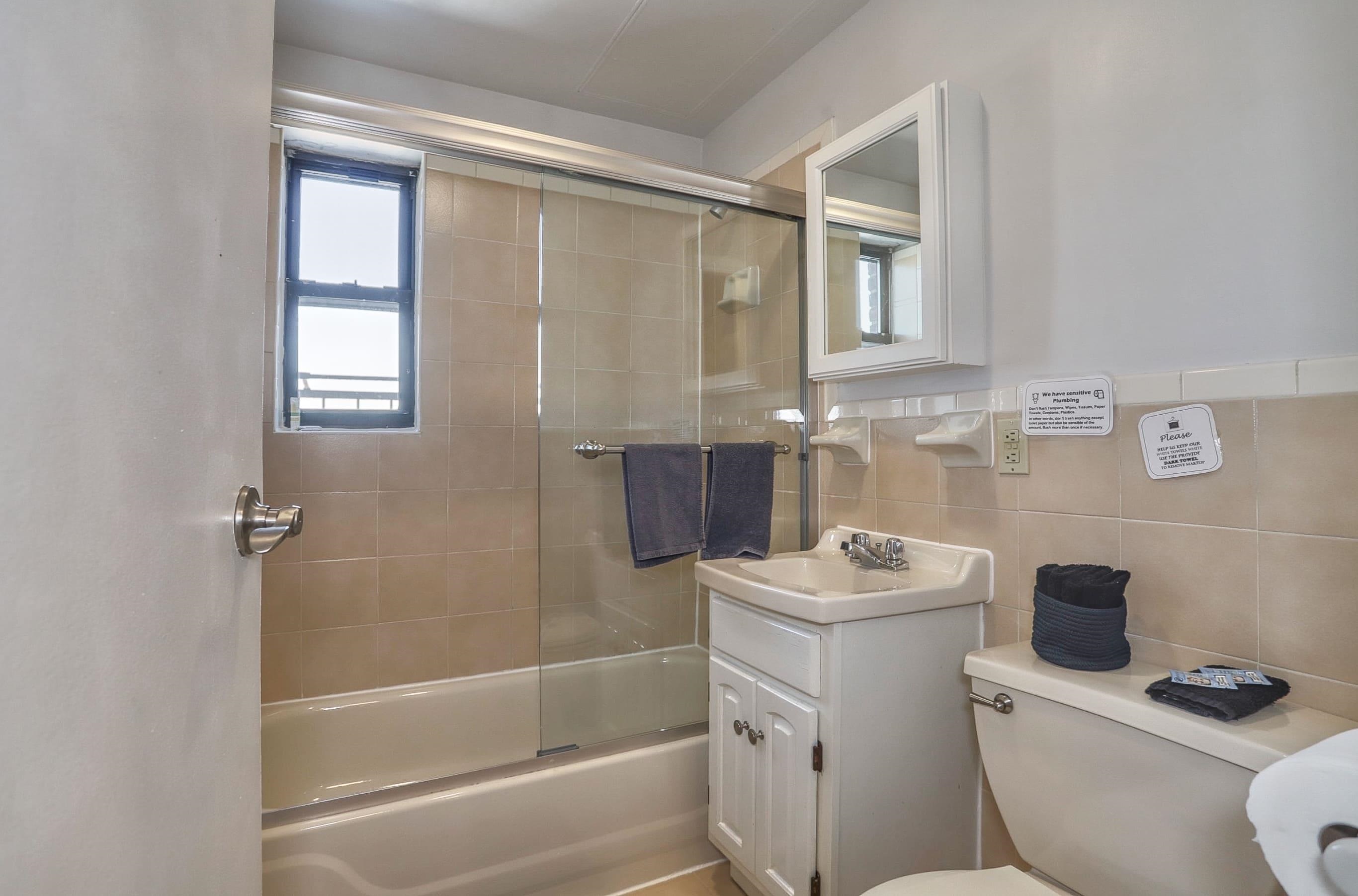 1817 JOHN F KENNEDY BLVD Unit: 5C
