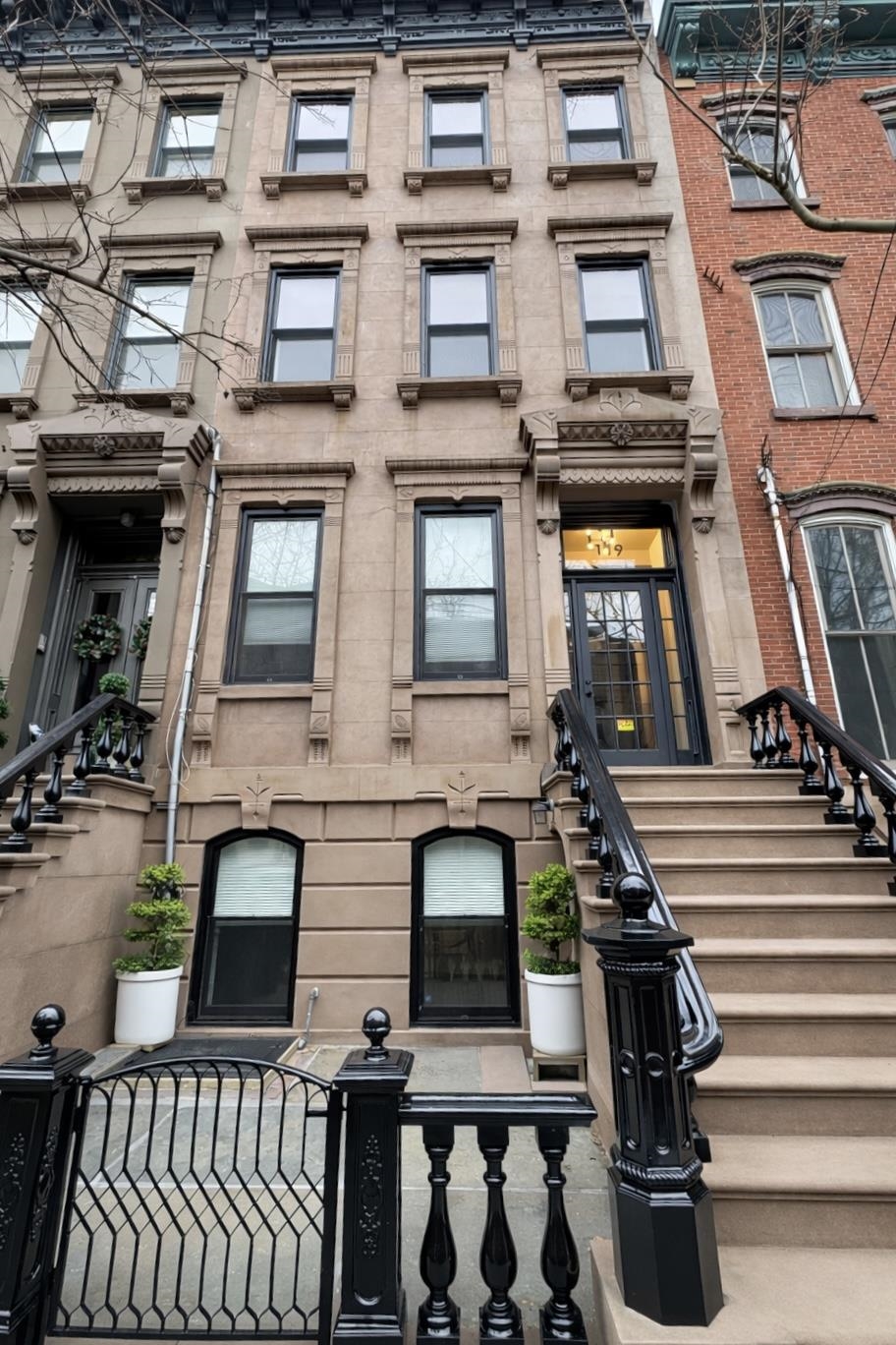 119 WAYNE ST Unit: 1