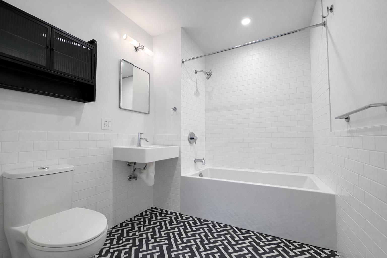 119 WAYNE ST Unit: 1