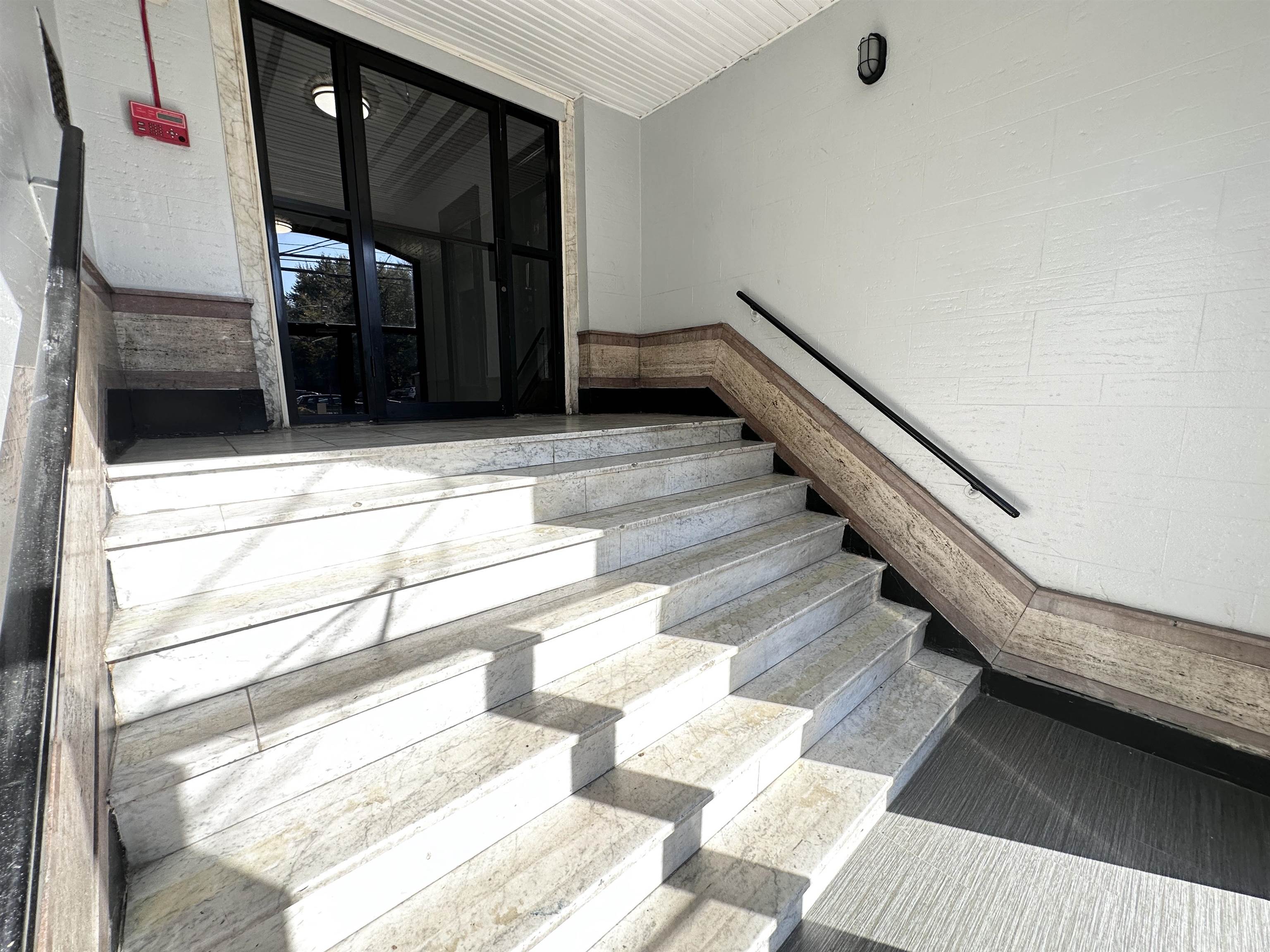 160 VROOM ST Unit: 46