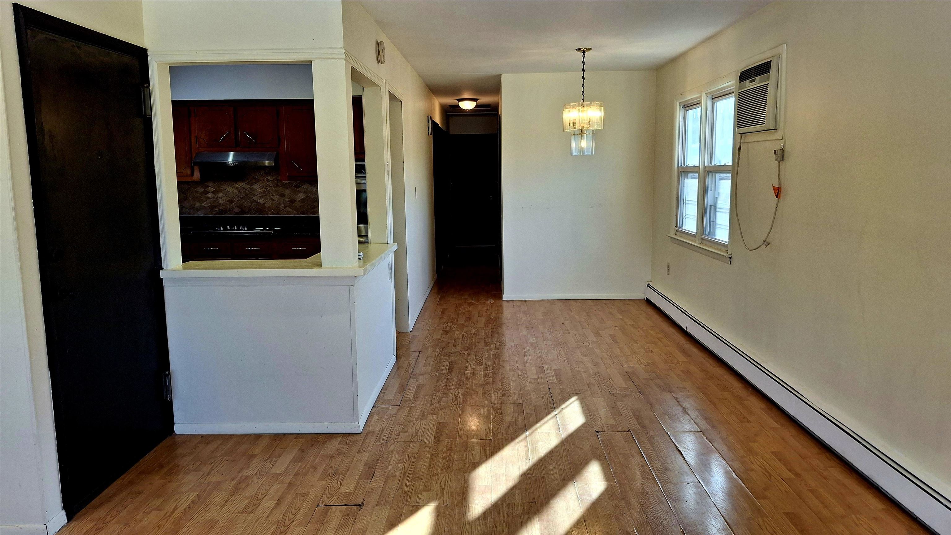 3409 GIVERNAUD TERRACE Unit: 2