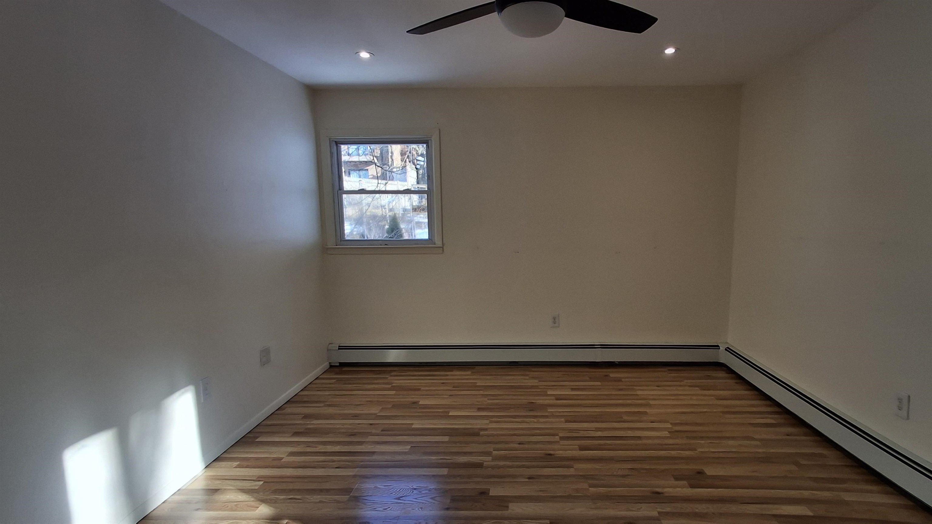 3409 GIVERNAUD TERRACE Unit: 2