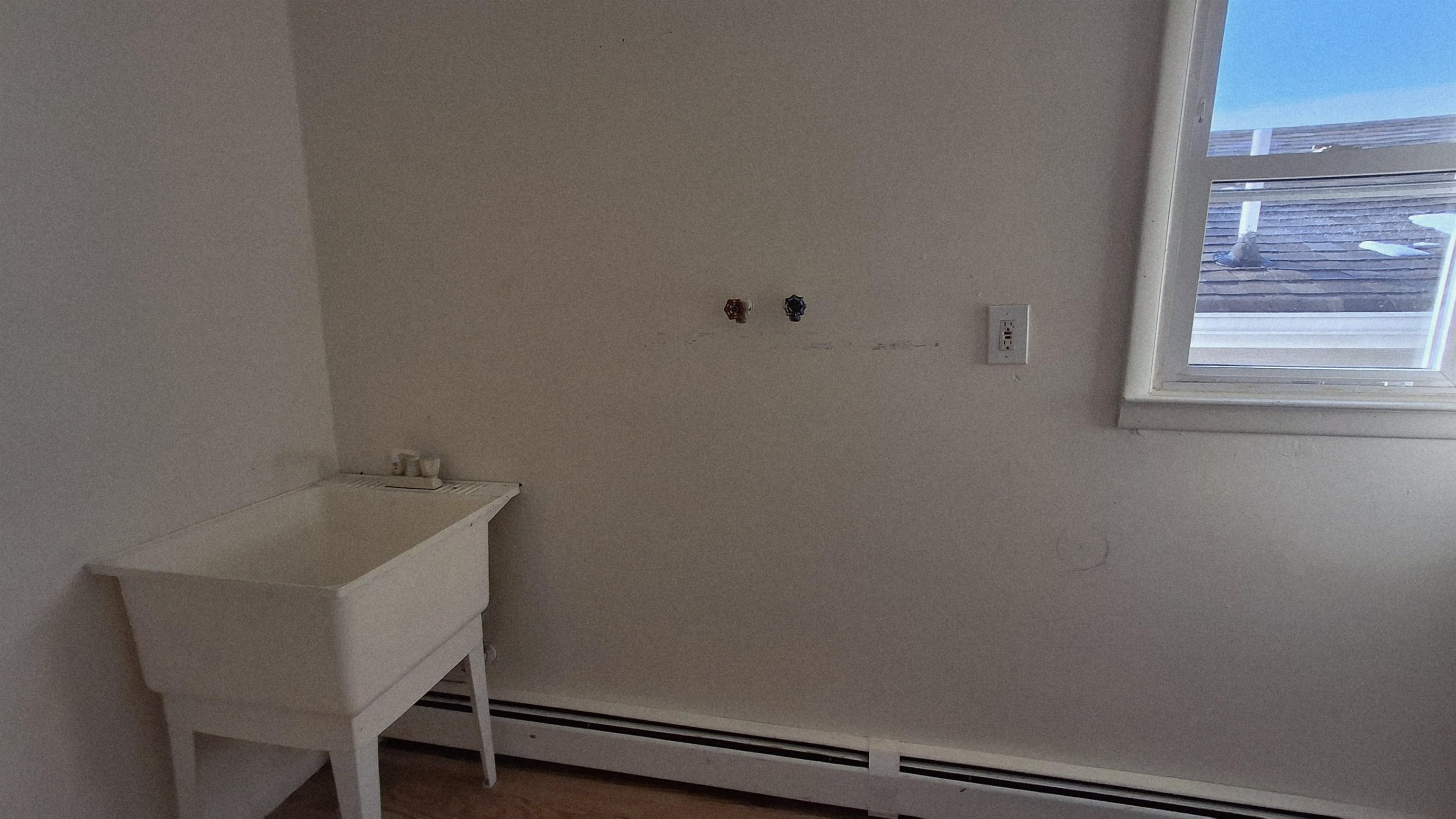 3409 GIVERNAUD TERRACE Unit: 2