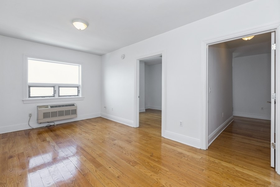 809-815 22ND ST Unit: 1307