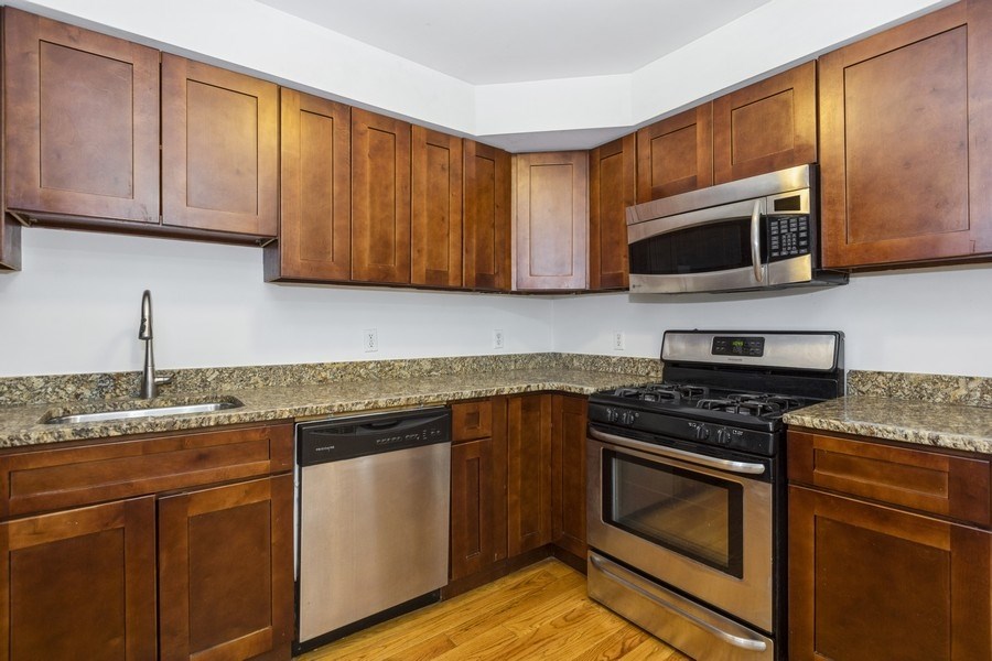 809-815 22ND ST Unit: 1307