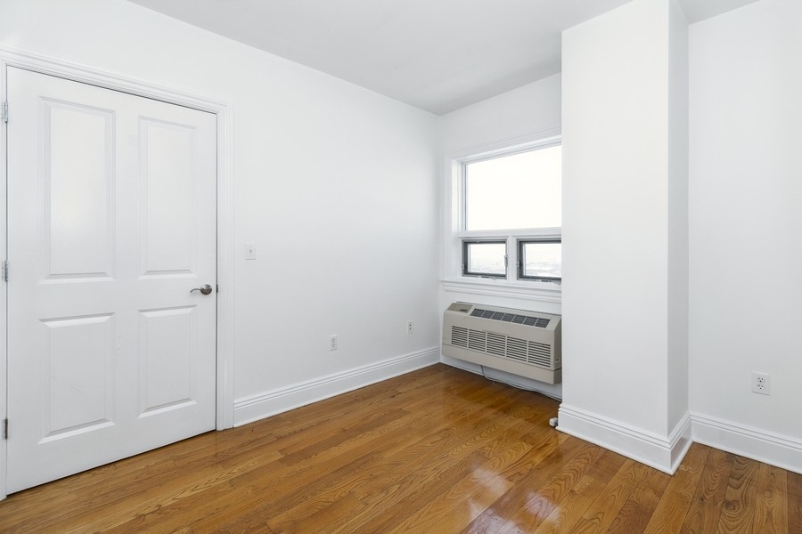 809-815 22ND ST Unit: 1307