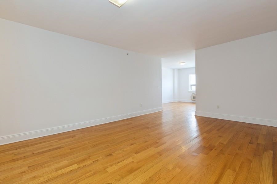 809-815 22ND ST Unit: 606