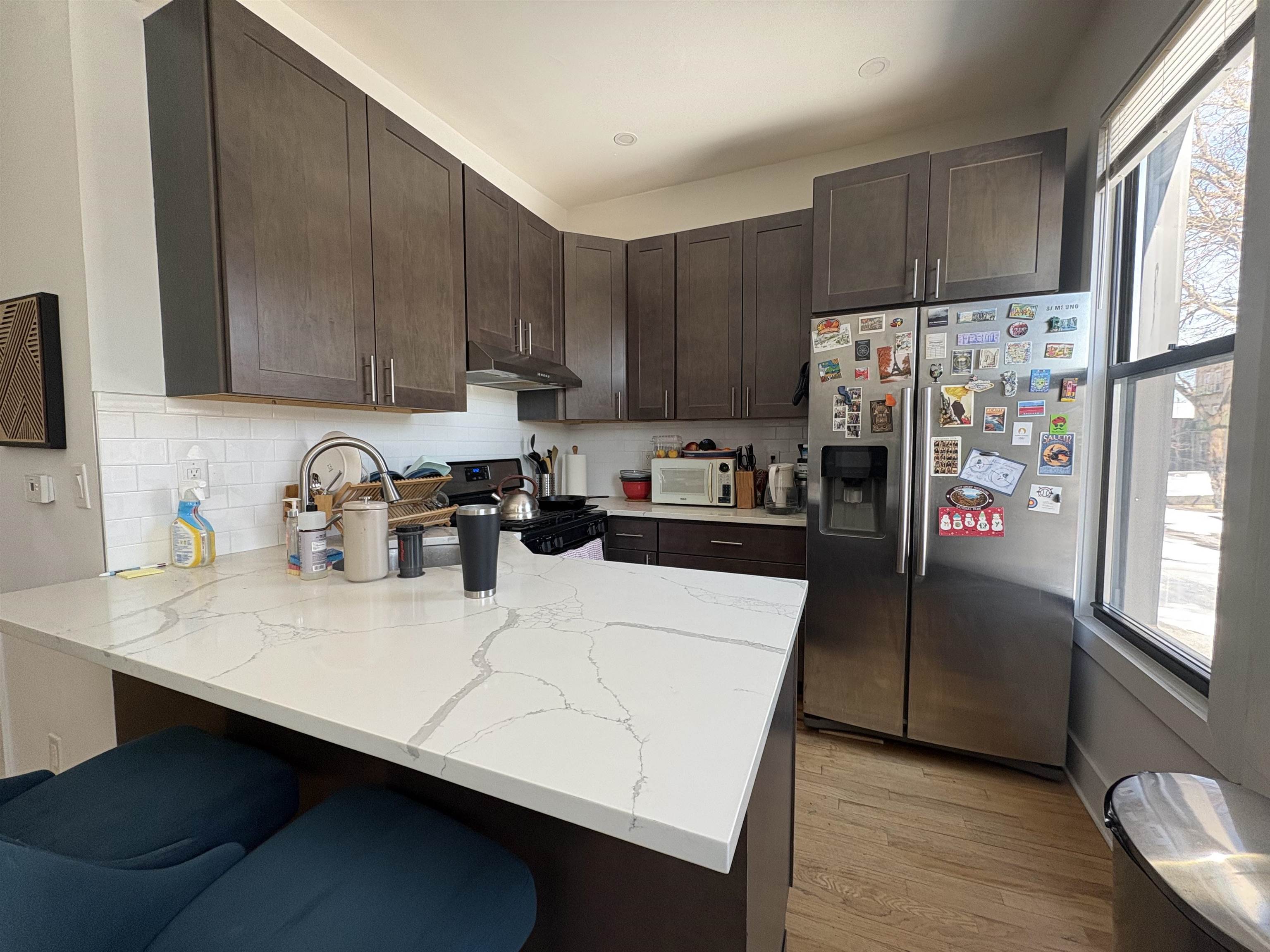 184 WEBSTER AVE Unit: 3