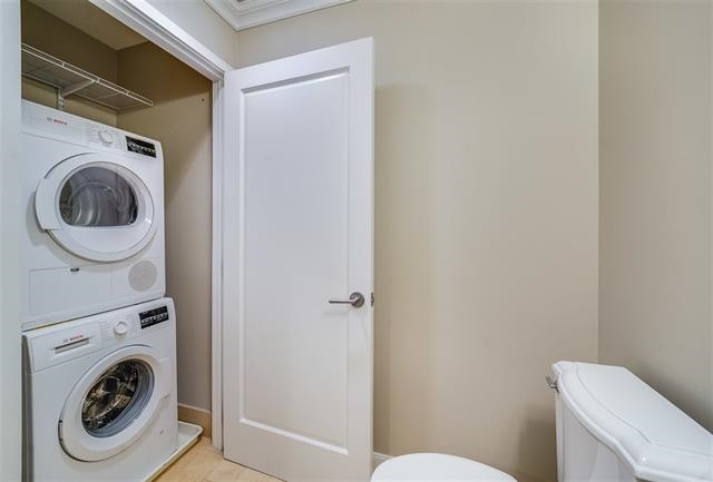 1025 MAXWELL LANE Unit: 909