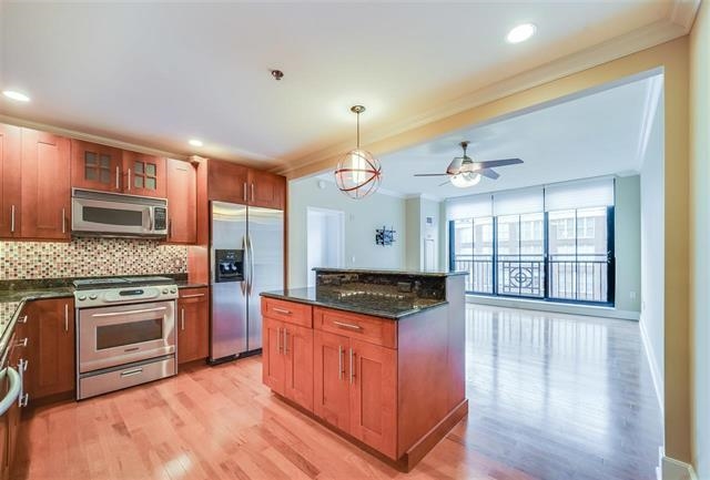 1025 MAXWELL LANE Unit: 909
