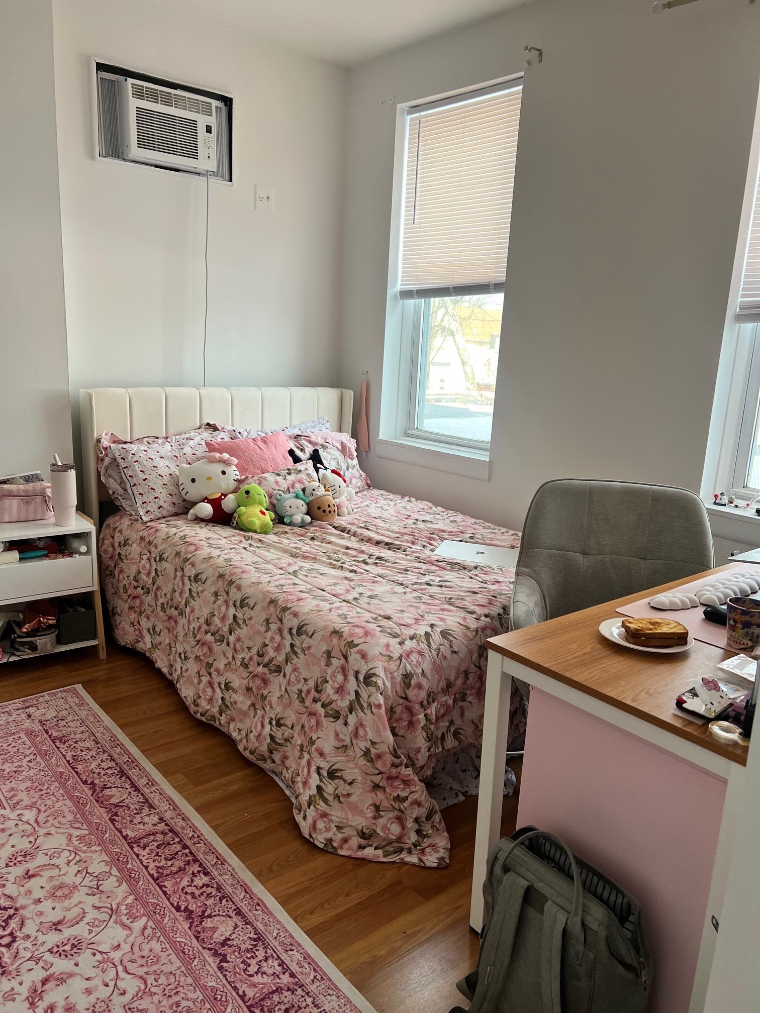 25 West 8TH ST Unit: 2R