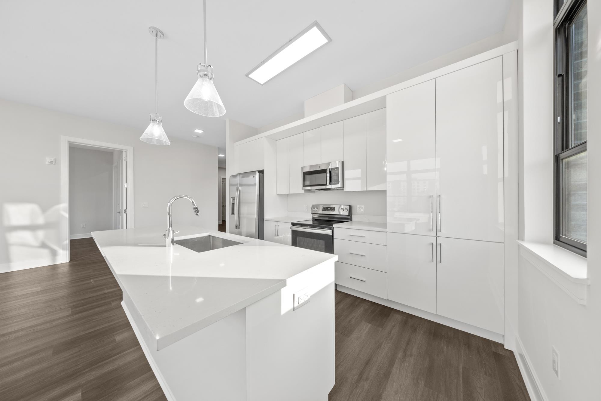 121 34TH ST Unit: 316