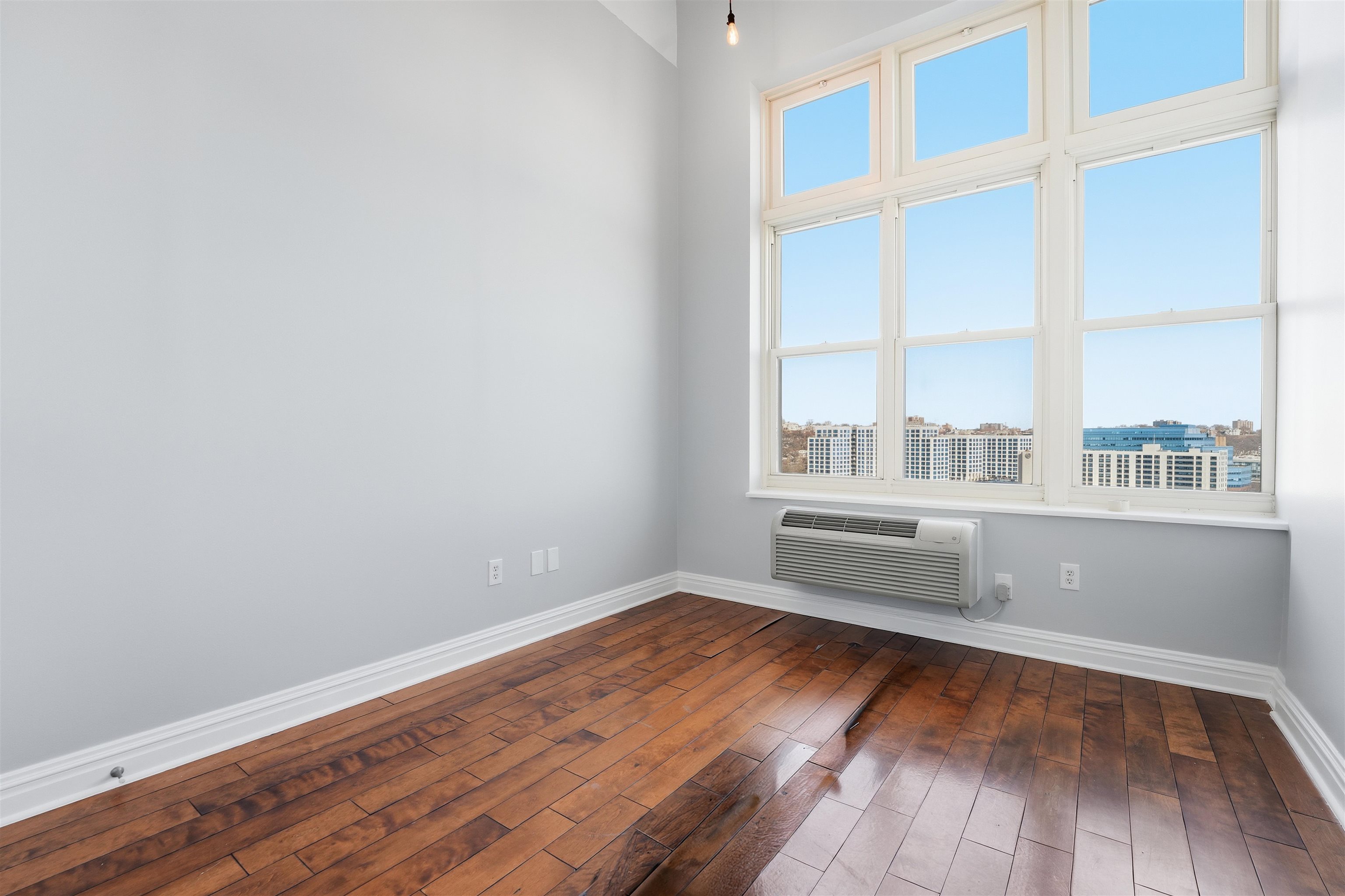 1500 WASHINGTON ST Unit: 10Q