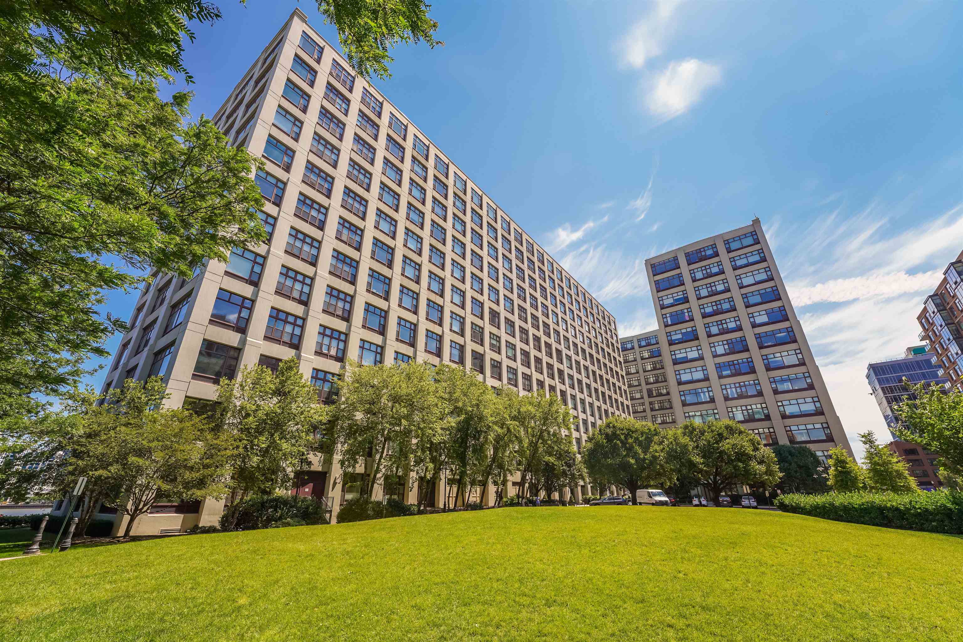 1500 WASHINGTON ST Unit: 10Q