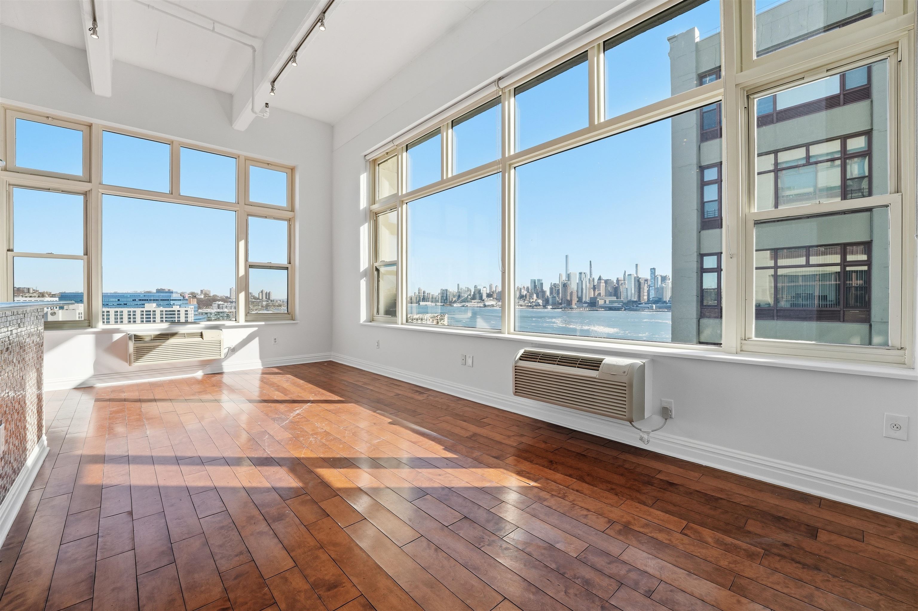 1500 WASHINGTON ST Unit: 10Q