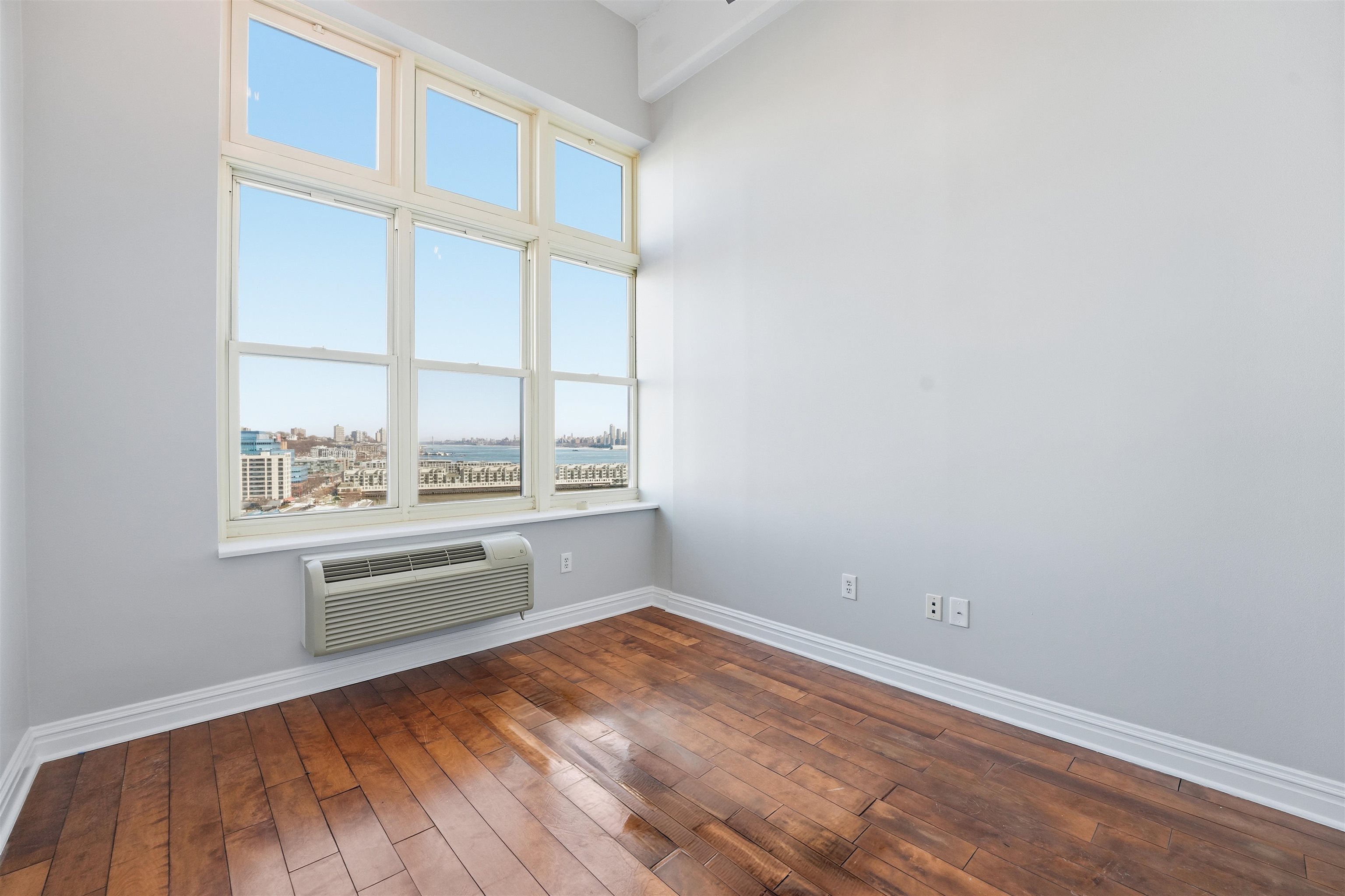 1500 WASHINGTON ST Unit: 10Q