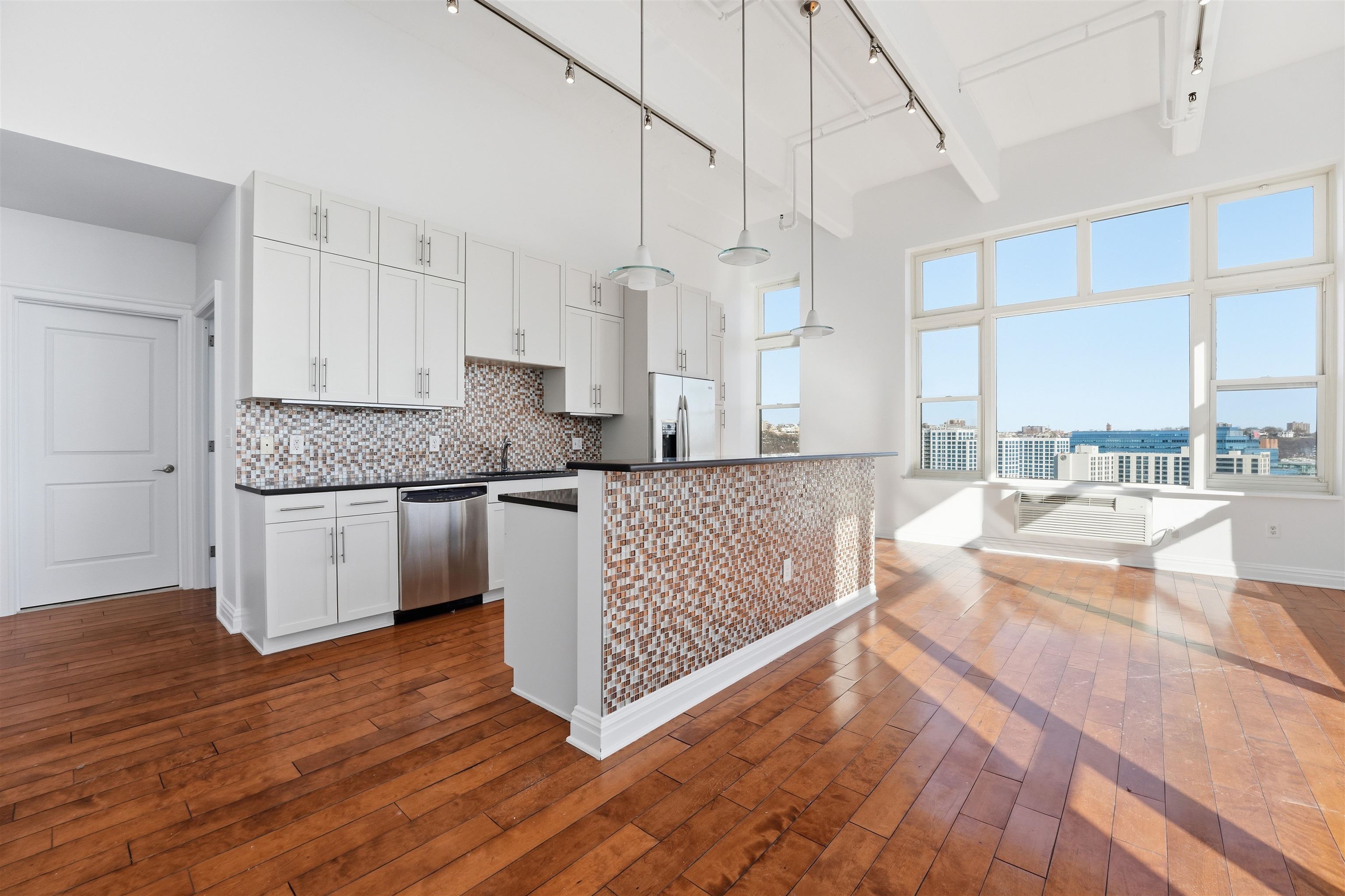 1500 WASHINGTON ST Unit: 10Q