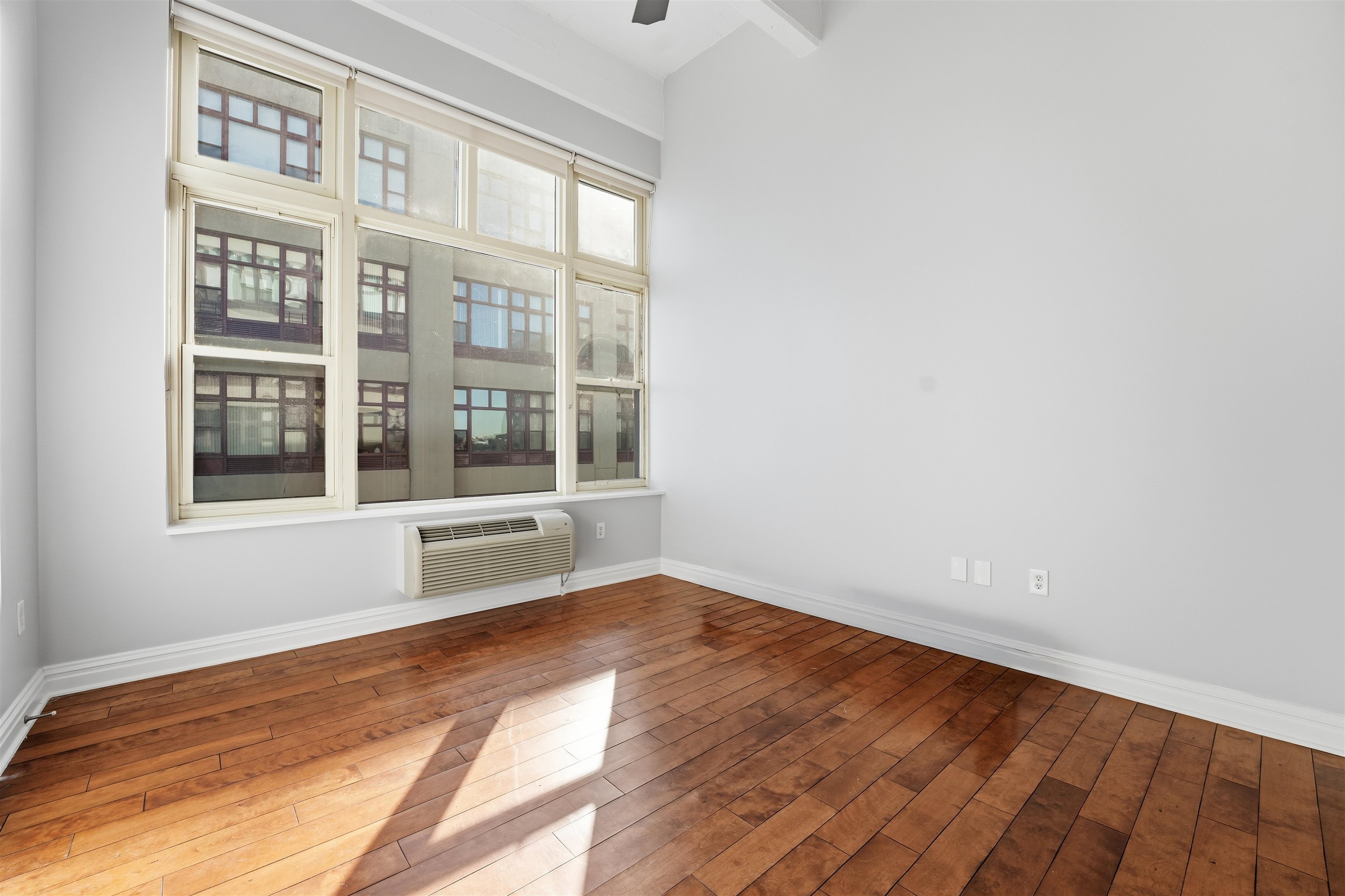 1500 WASHINGTON ST Unit: 10Q