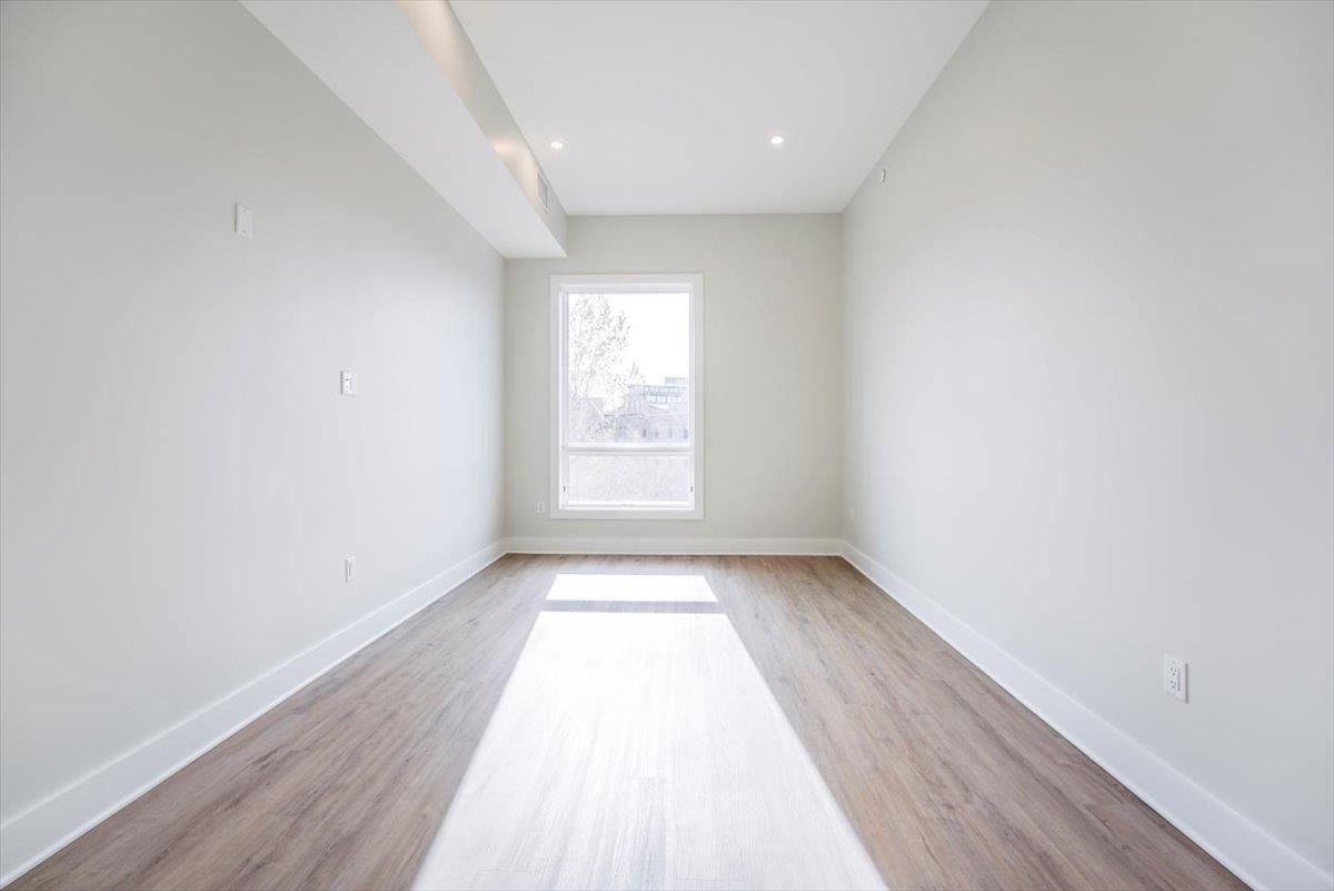 667-665 GRAND ST Unit: 306