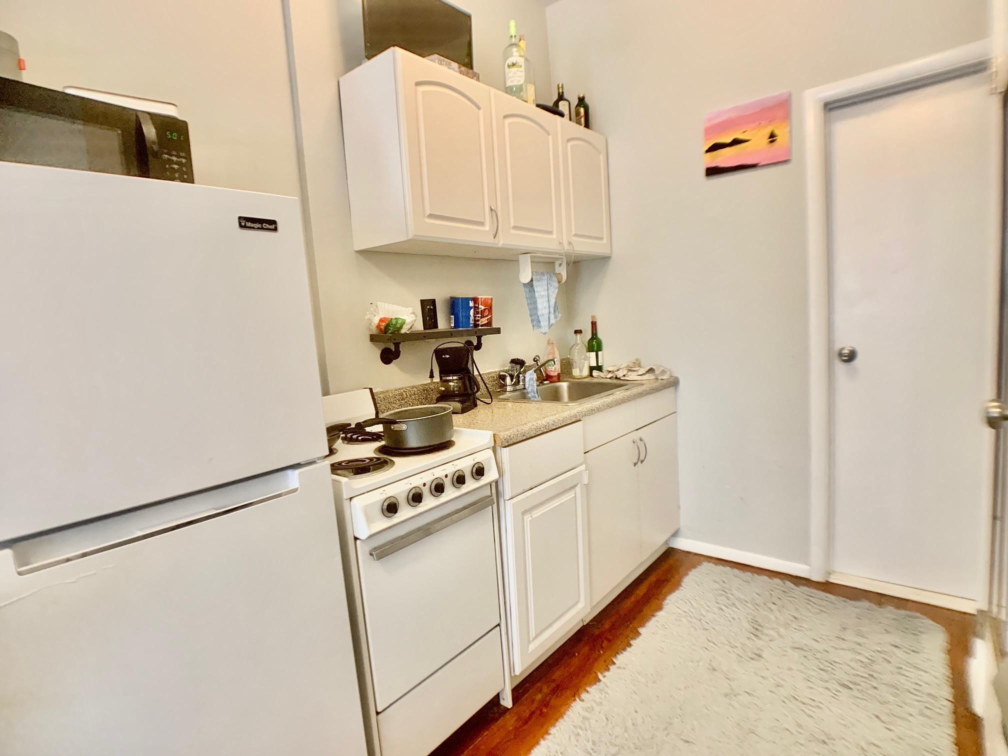 320 JEFFERSON ST Unit: 1LF