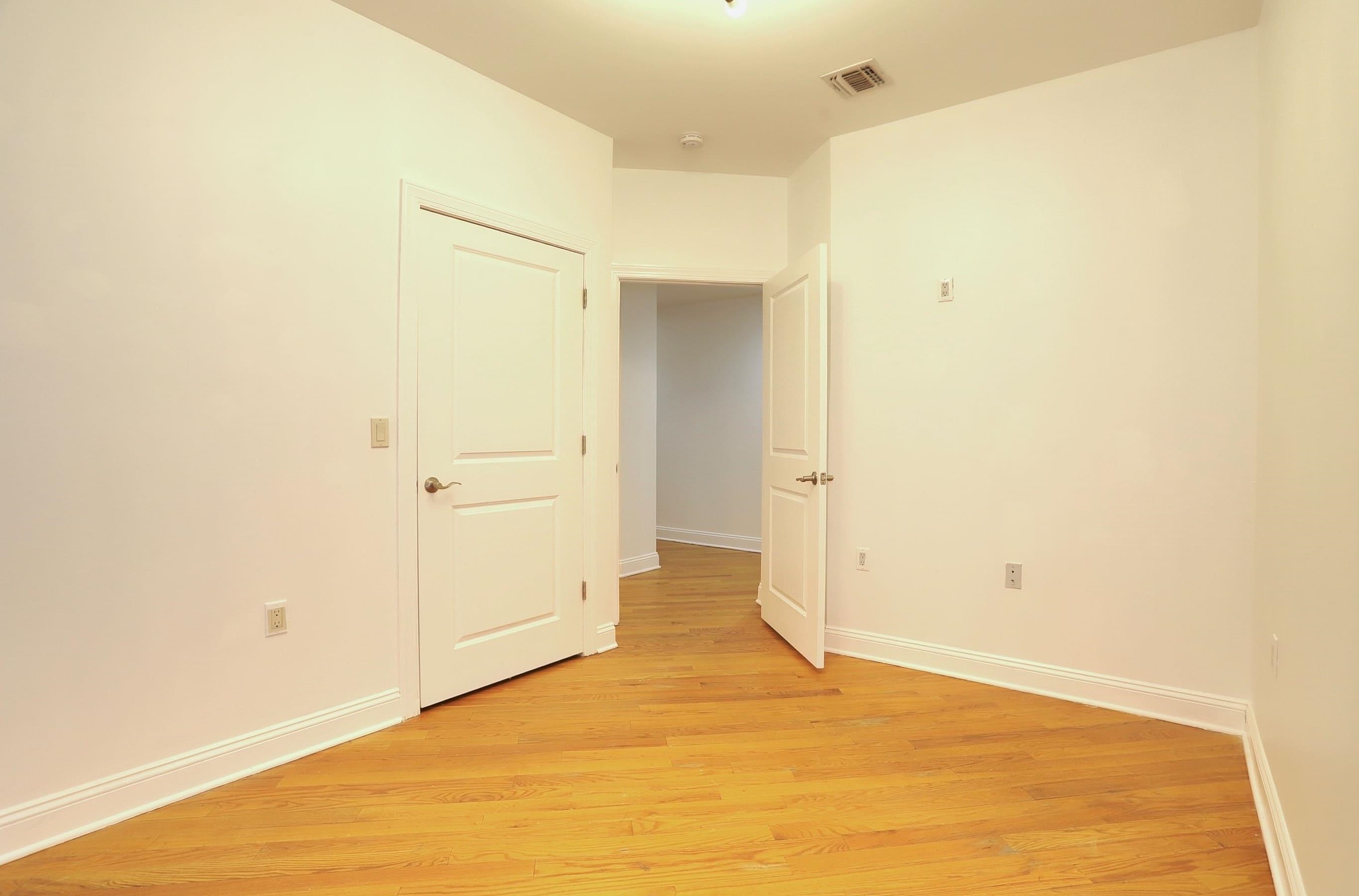 4108 KENNEDY BLVD Unit: 1