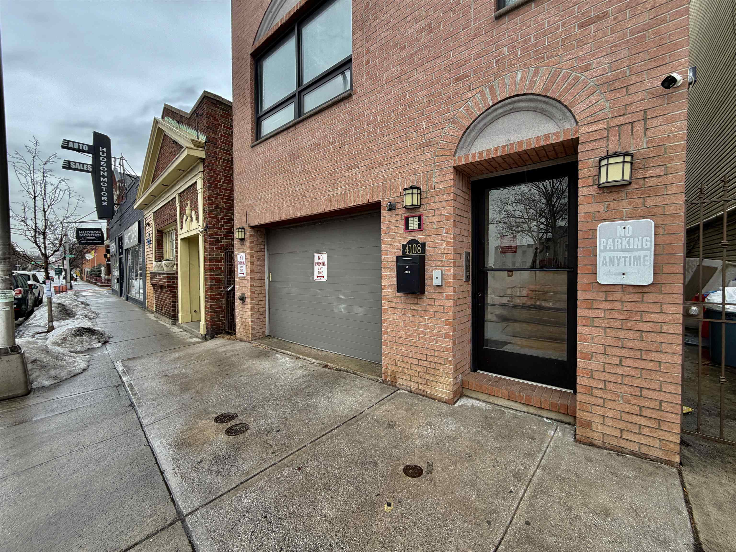 4108 KENNEDY BLVD Unit: 1