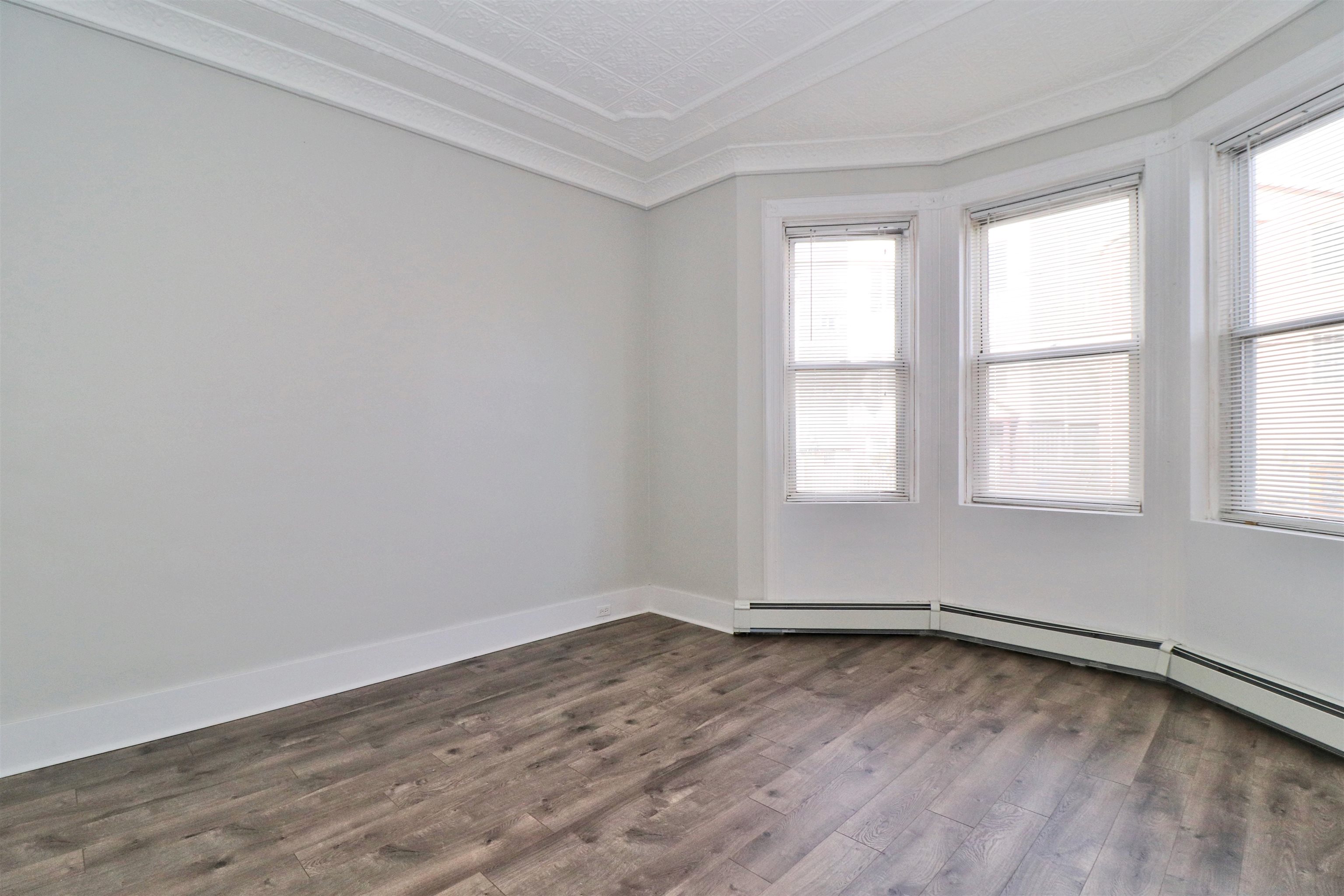 19 GRAHAM ST Unit: 1