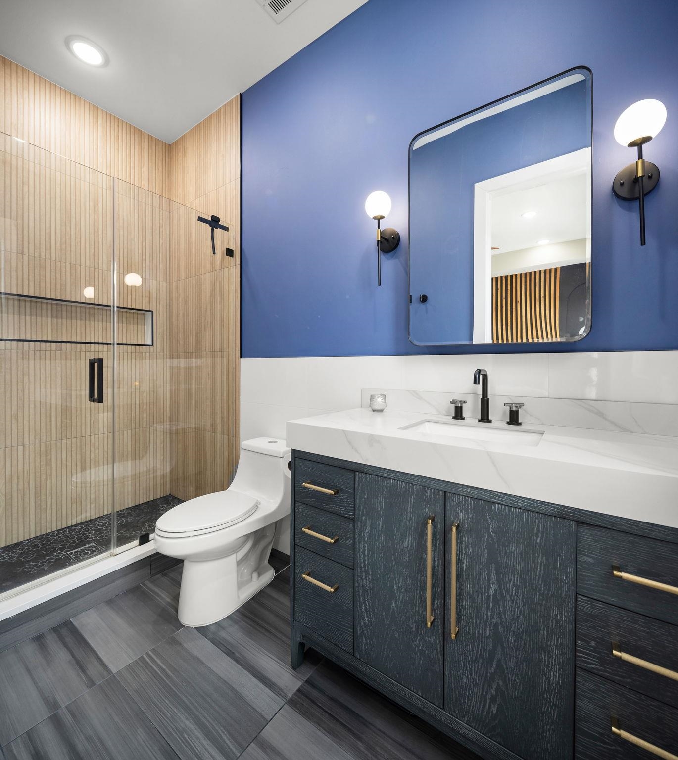 139 NEW YORK AVE Unit: 2