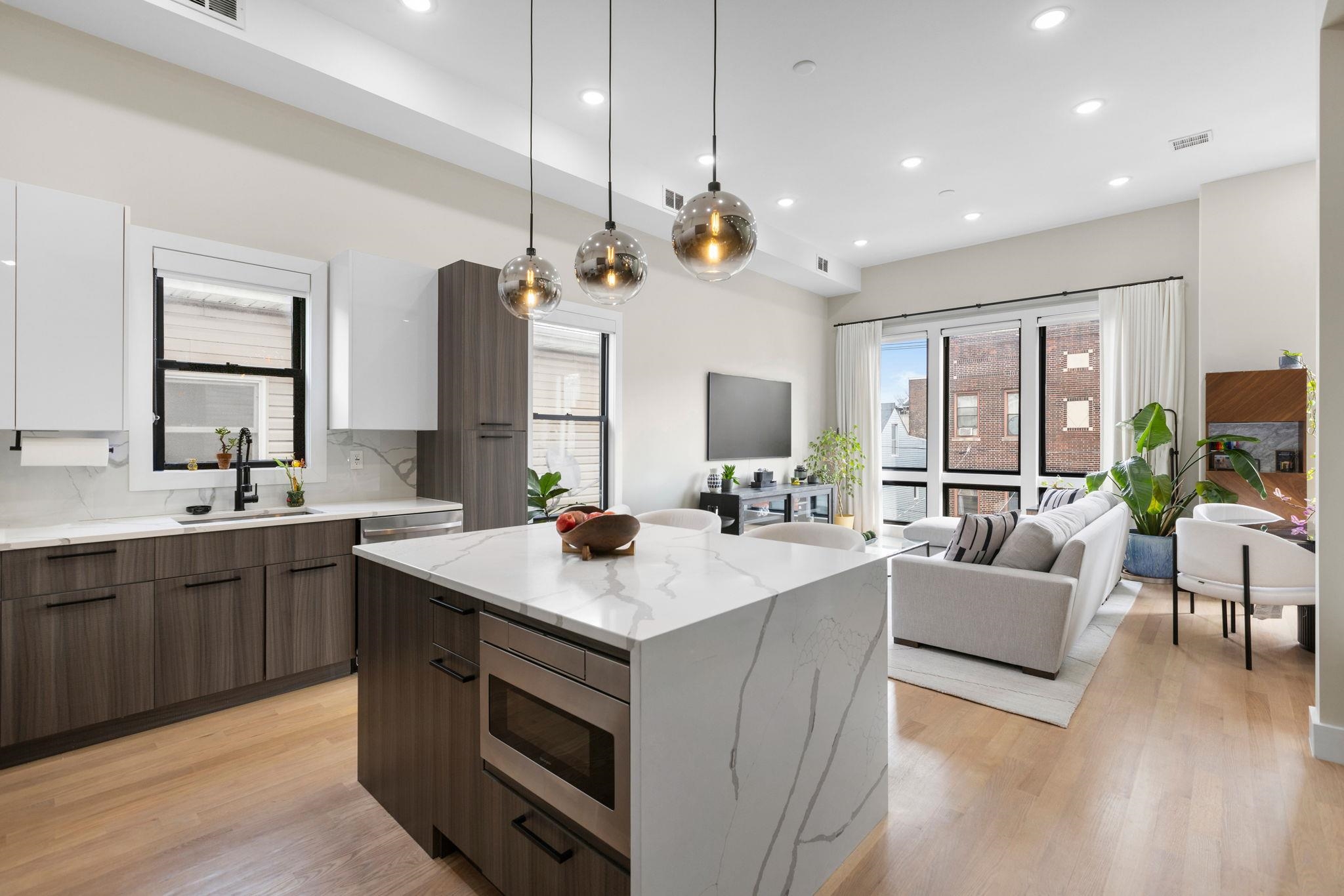 139 NEW YORK AVE Unit: 2