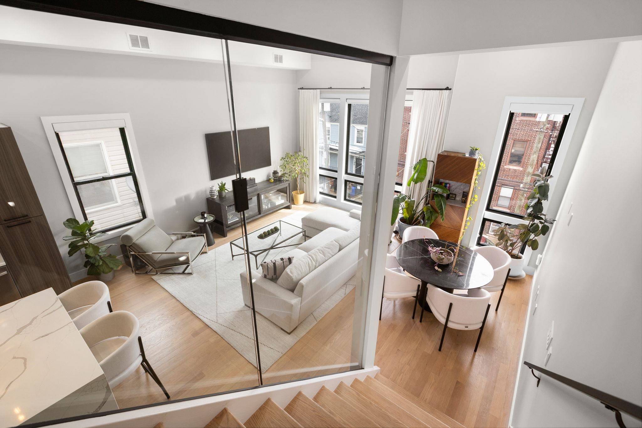 139 NEW YORK AVE Unit: 2